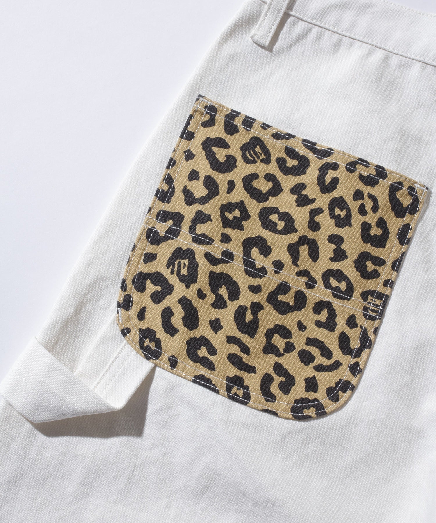 LEOPARD POCKET PAINTER PANTS