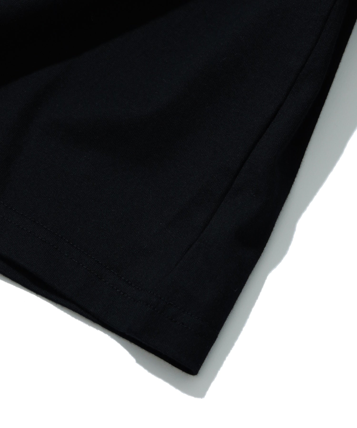 SINGLE STRIPED L/S TEE