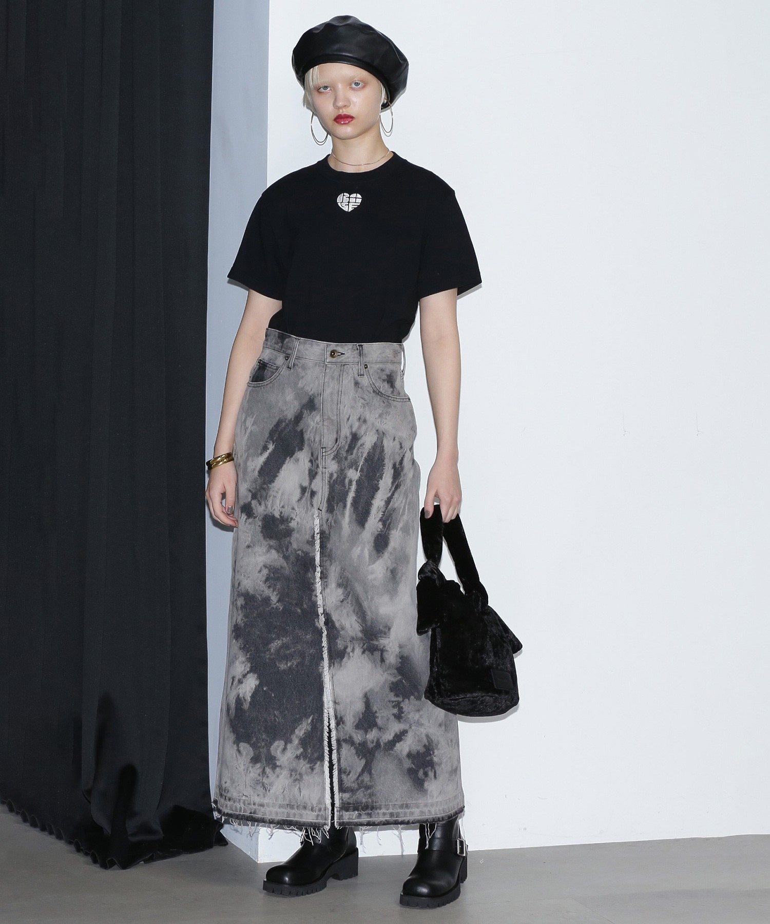 ROSE HEART Tシャツ