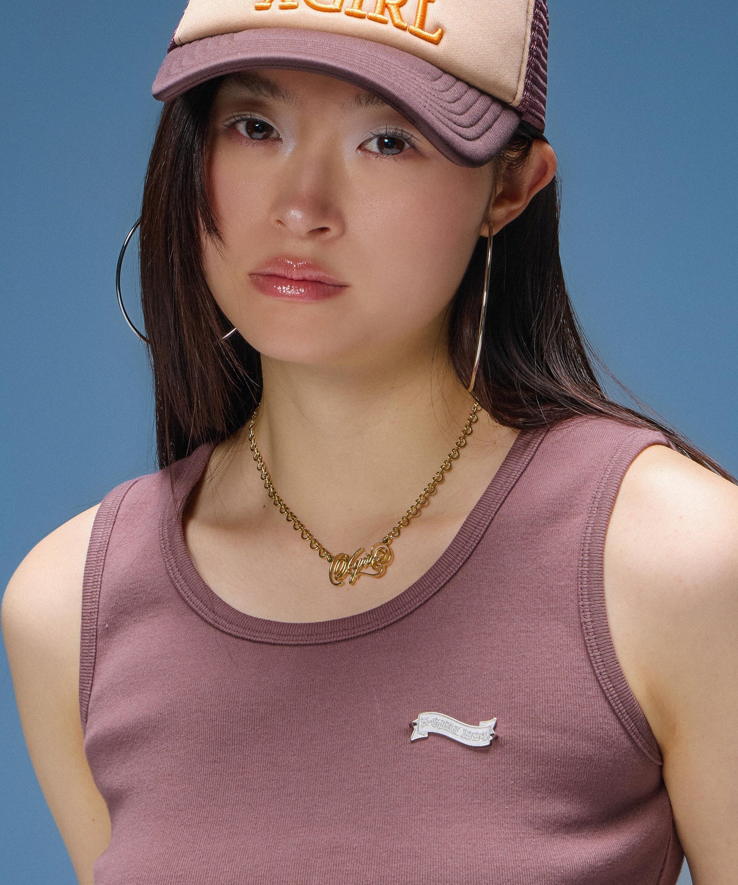SCRIPT LOGO CHARM NECKLACE