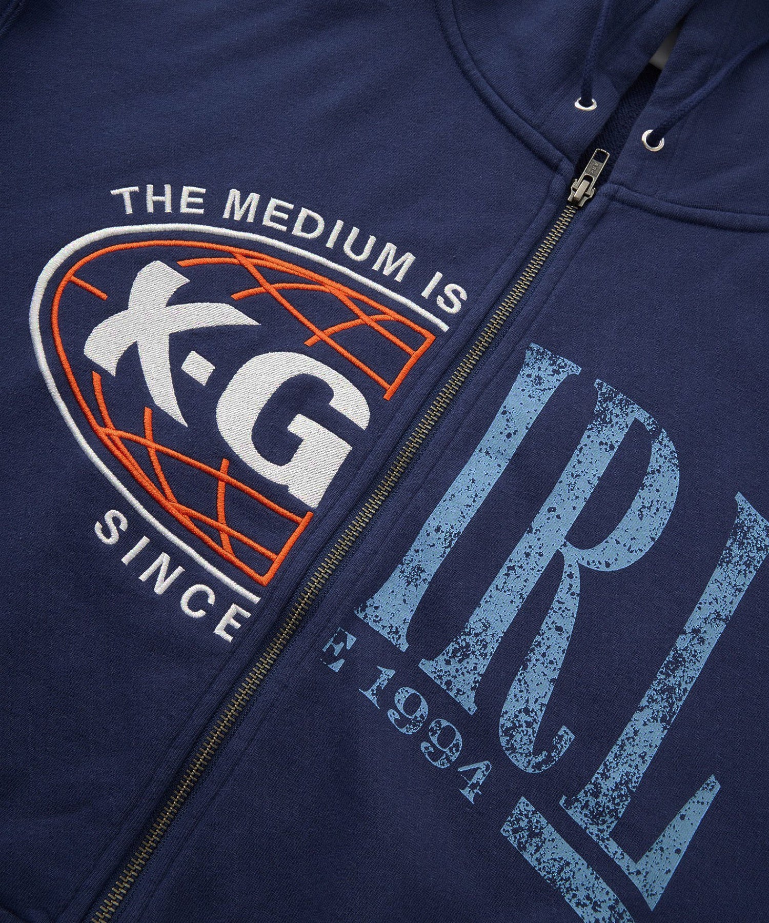 PANELED GRAPHIC ZIP UP SWEAT HOODIE