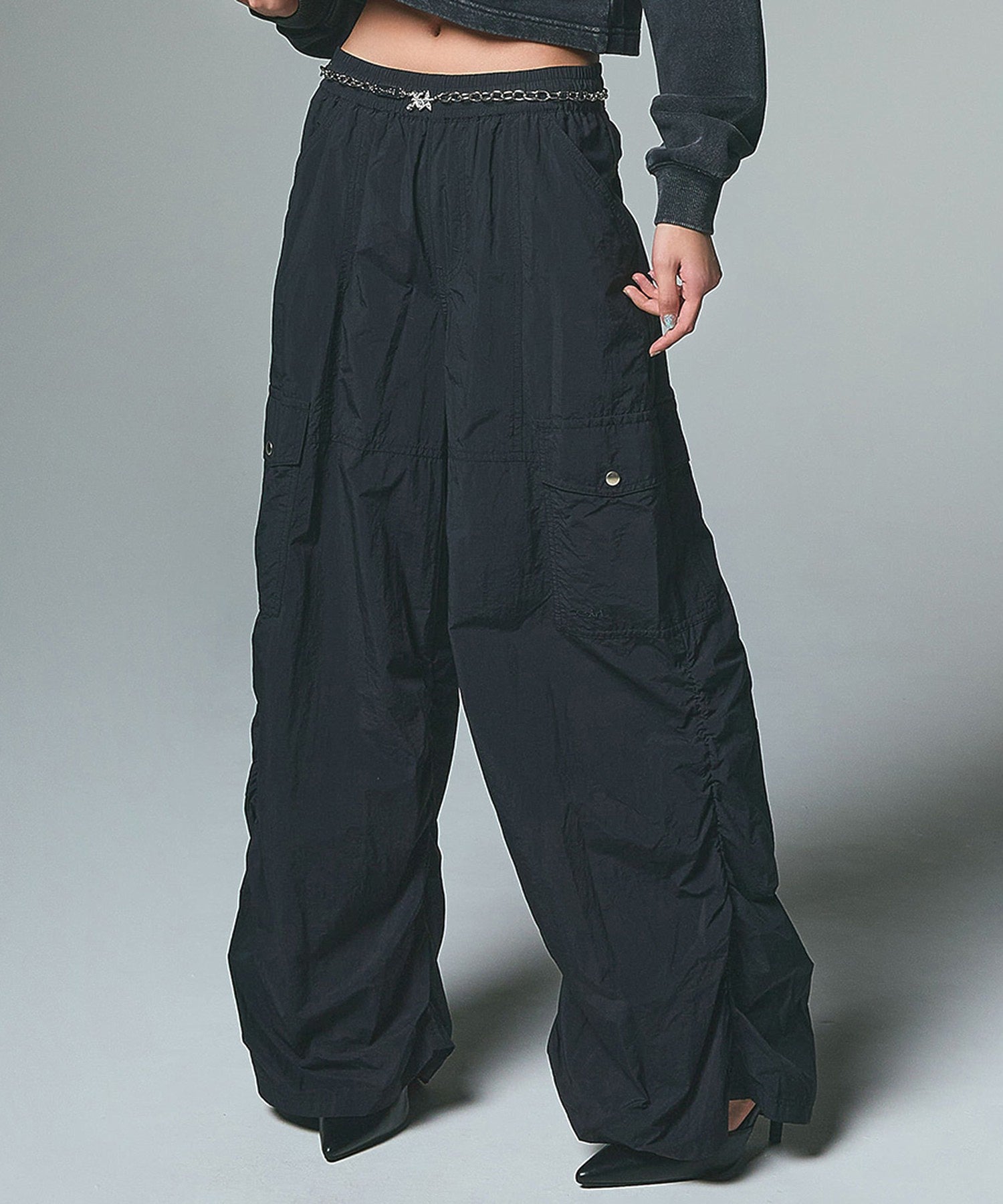 VOLUME HEM LOOSE EASY PANTS