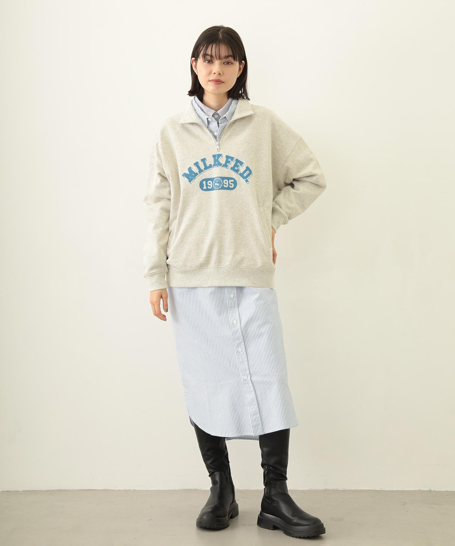 COLLEGE LOGO HALF ZIP TOP