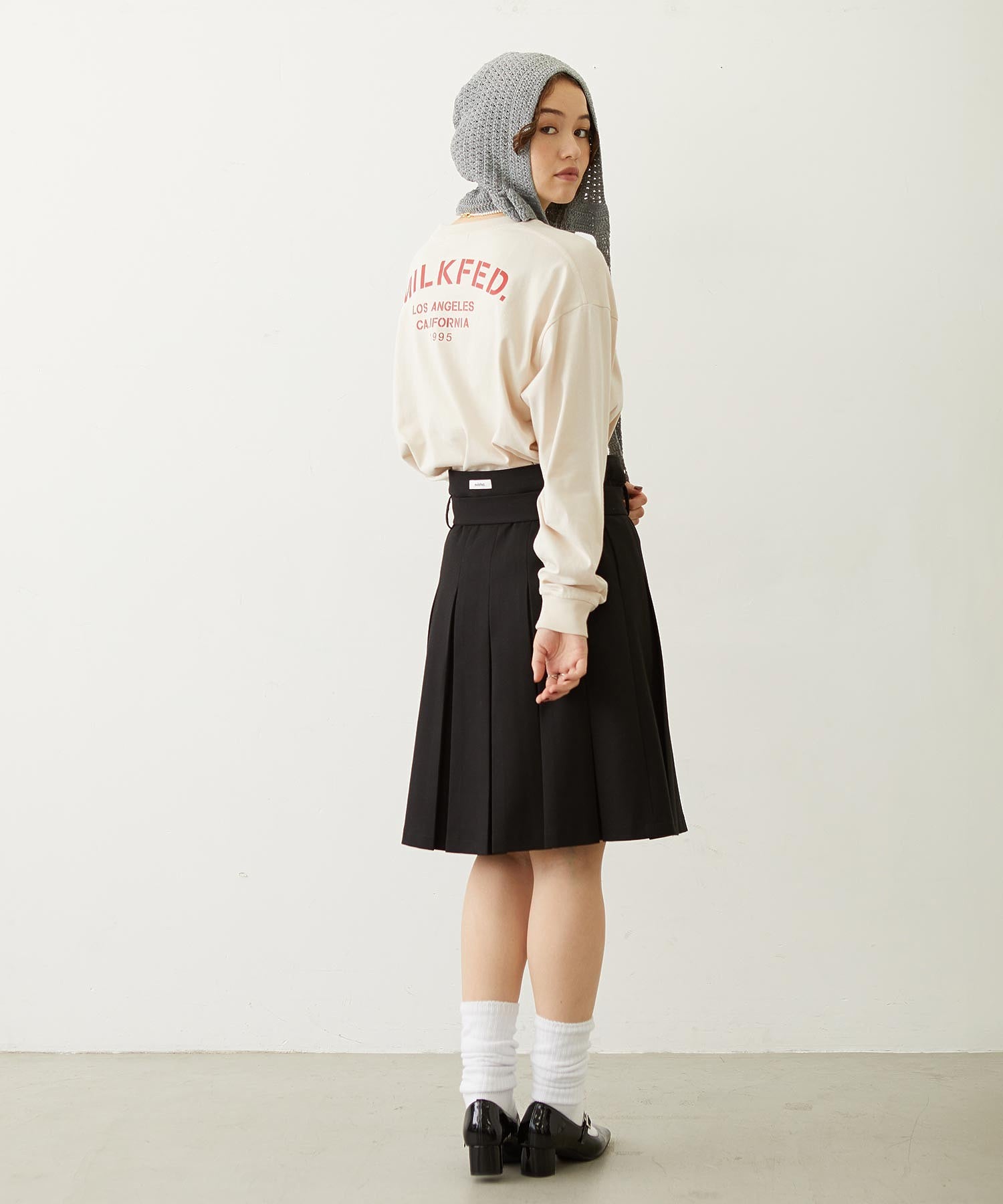 BELTED PLEATED SKIRT