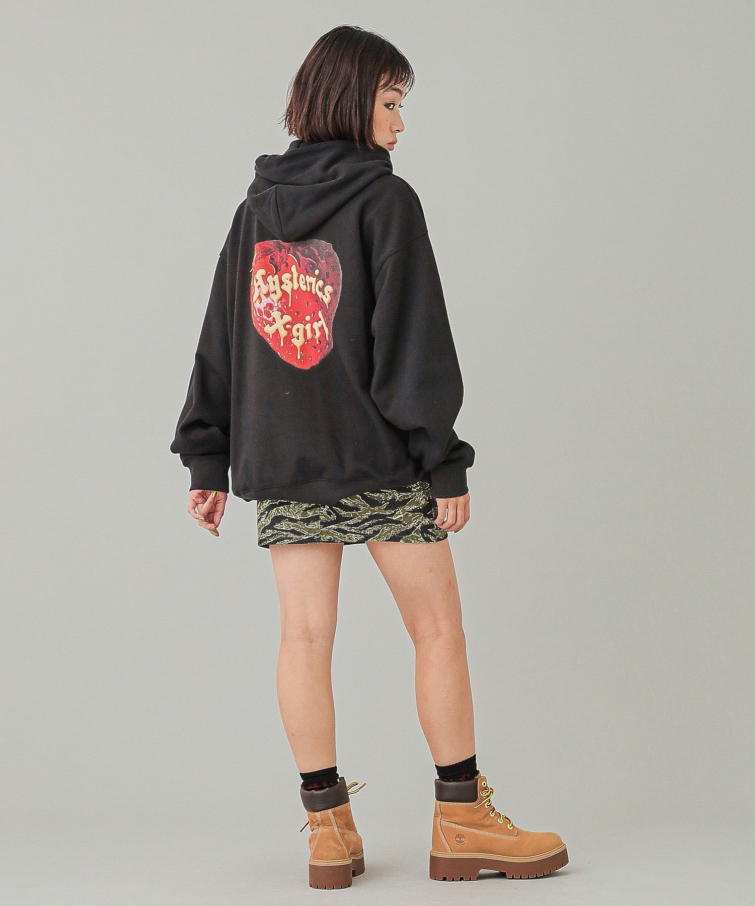 X-girl x HYSTERIC GLAMOUR SCULL AND BERRY HOODIE