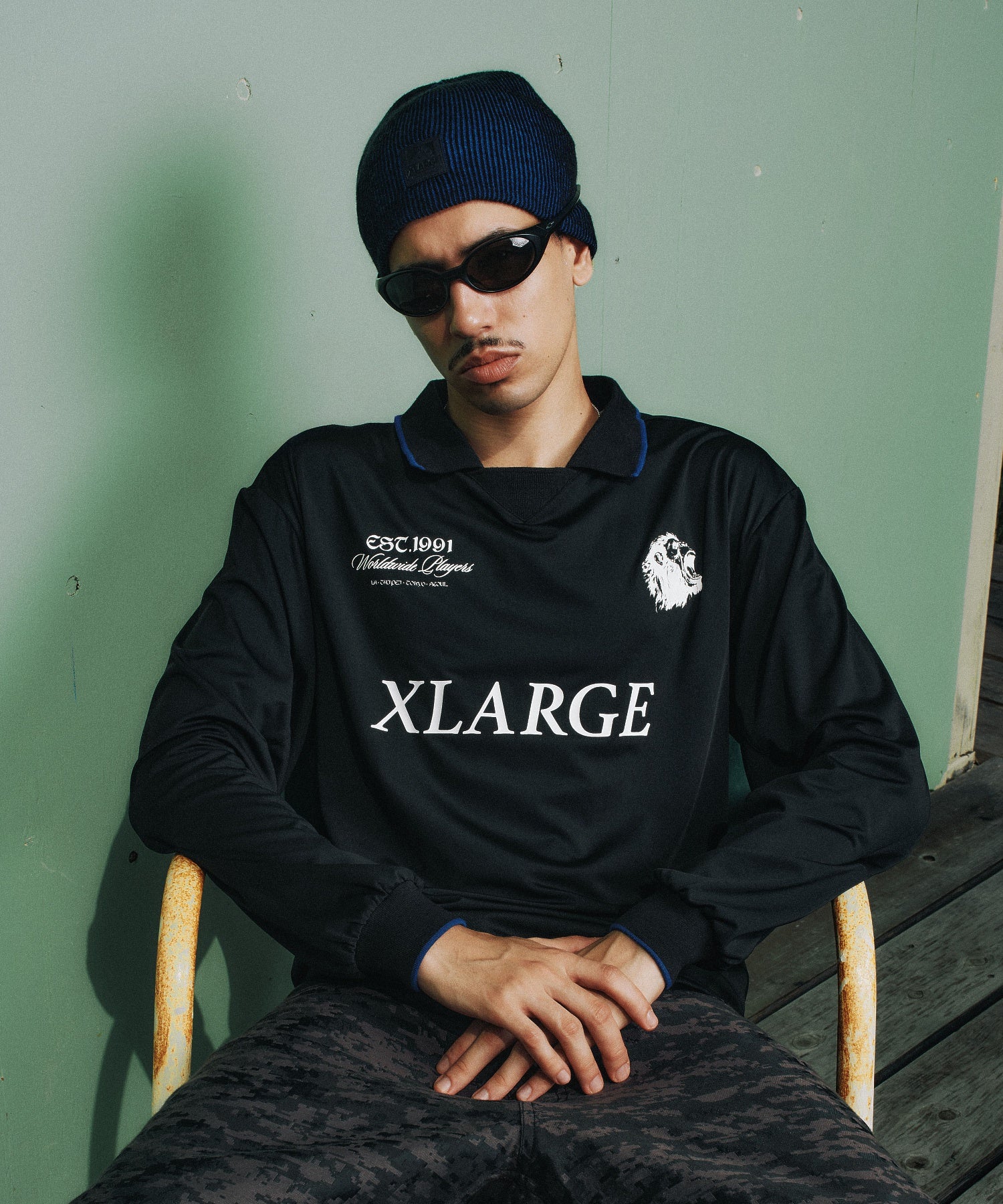 CONTRAST BEANIE