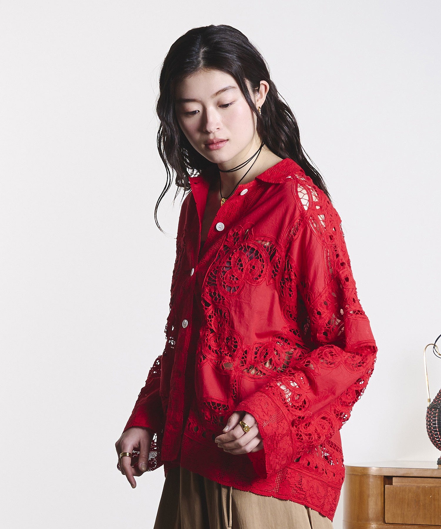 mag.by c/BATTEN LACE SHIRT