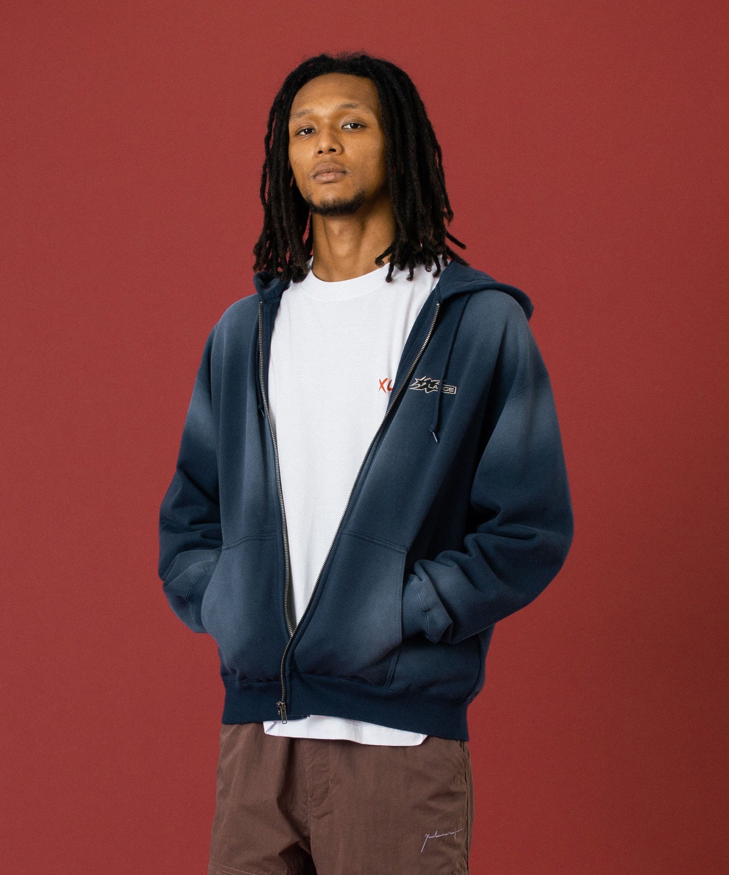 MODEL 身長185cm / 着用サイズ：Lサイズ