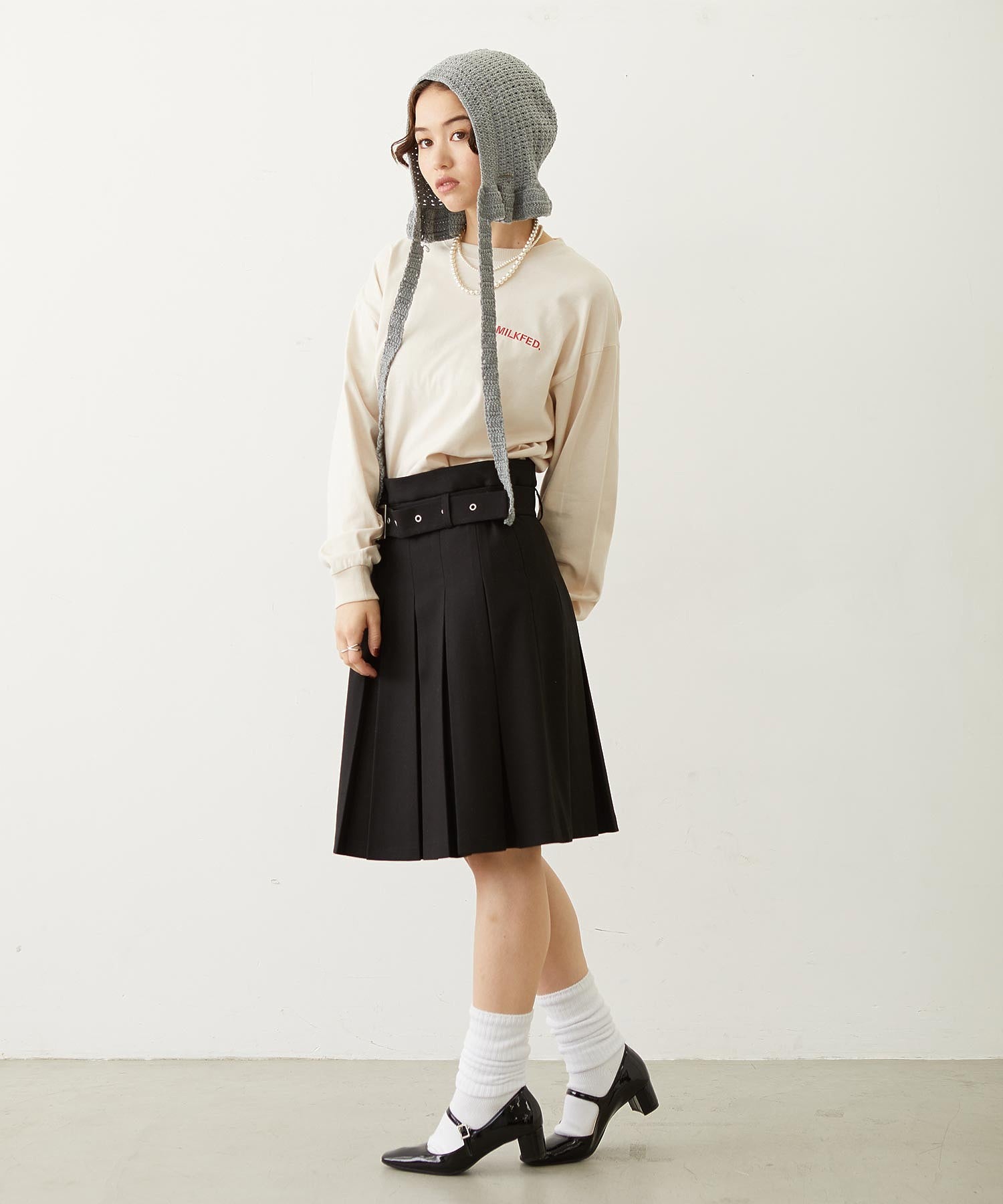 BELTED PLEATED SKIRT