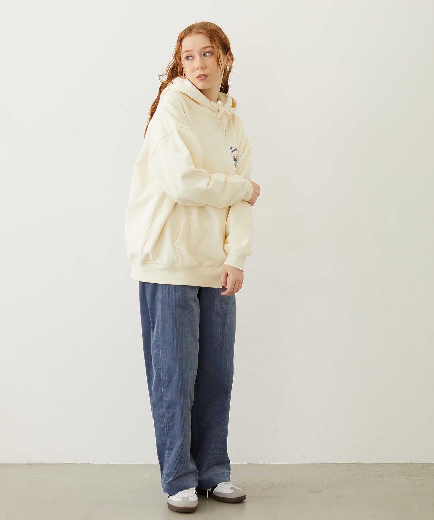 DONUTS LOGO SWEAT HOODIE