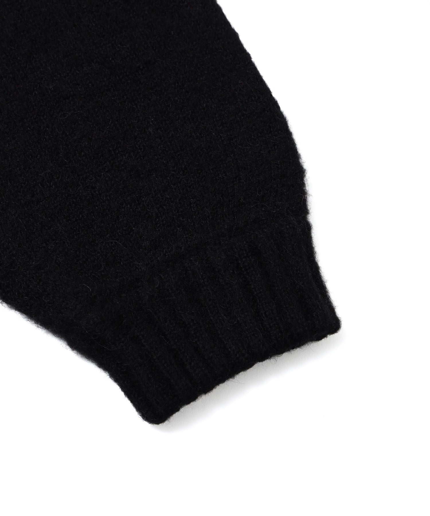 FLUID LETTERING CREW SWEATER