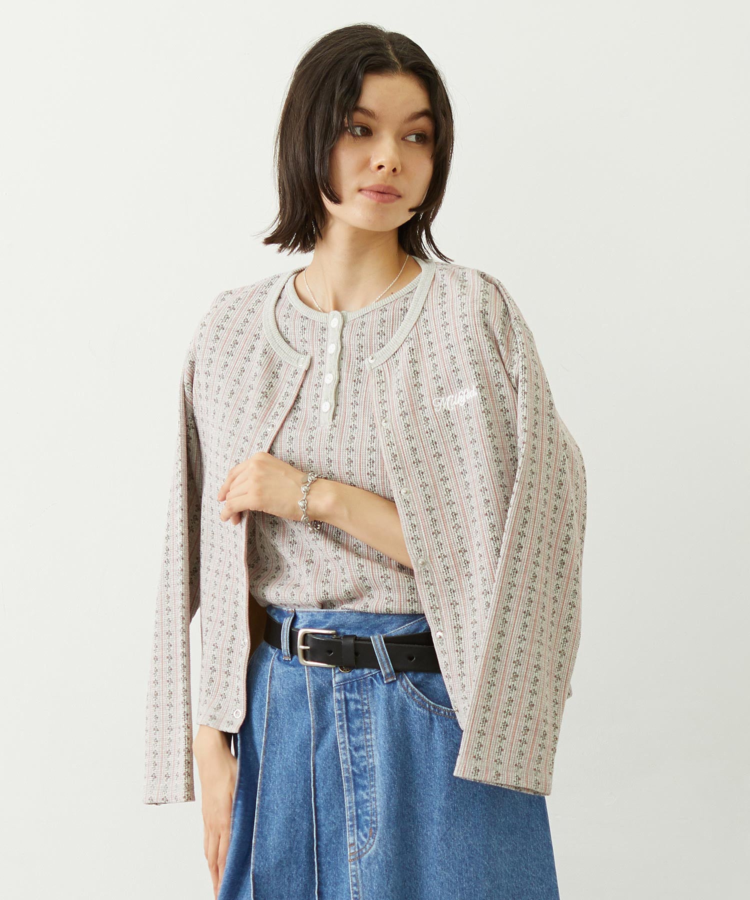 STRIPED FLOWER WAFFLE CARDIGAN