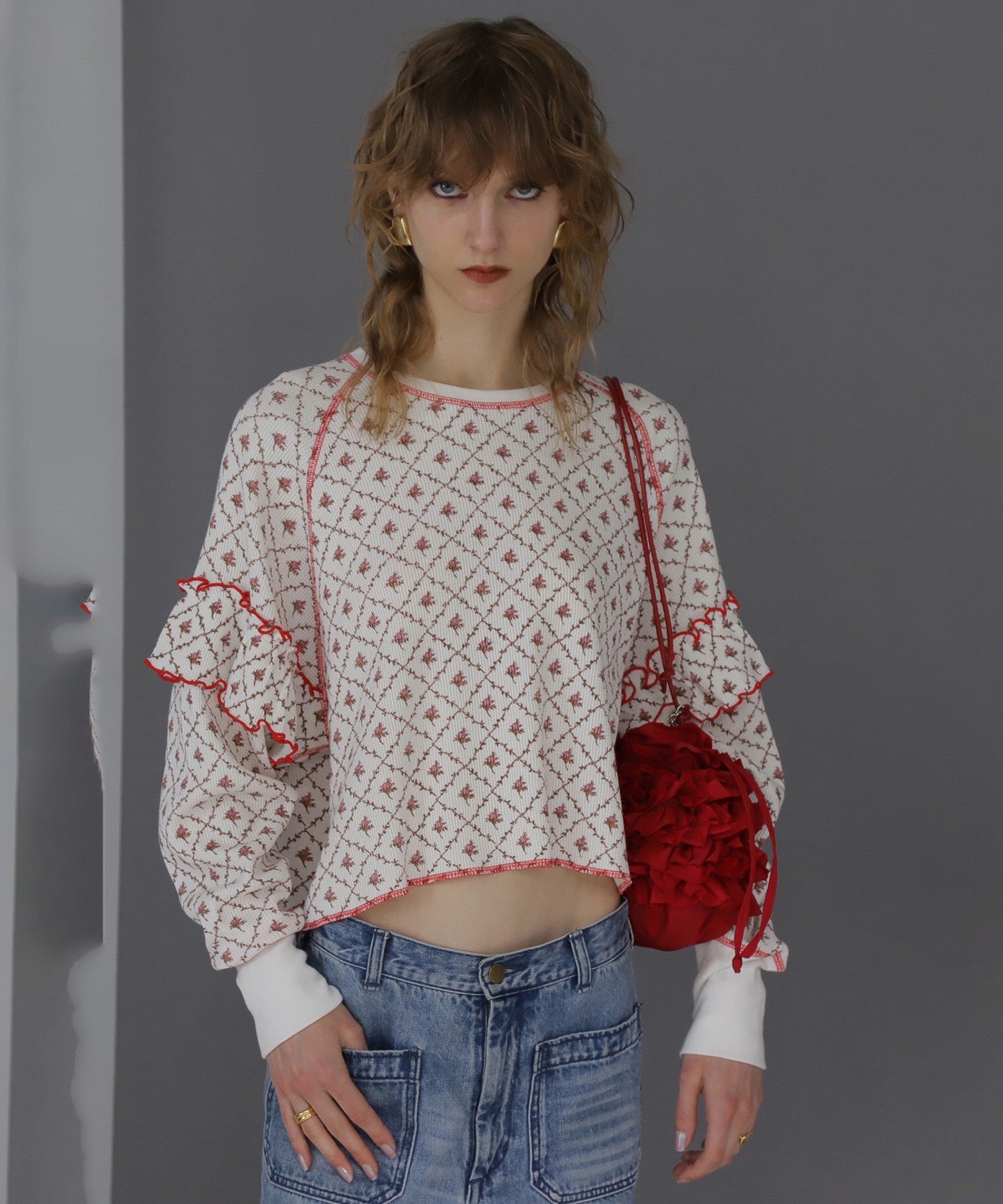 aiko着用 mag.by c フラワーサーマルトップス aiko着用 mag.by c フラワーサーマルトップス mag.by c)フラワー