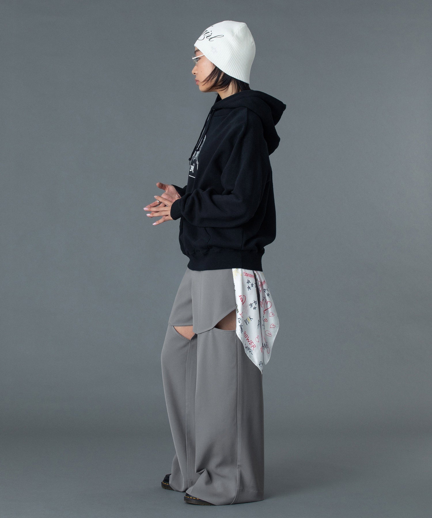 CURVED CUT PANELED PANTS