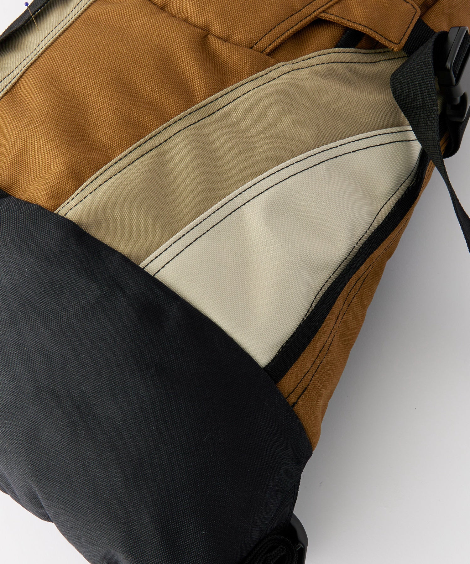 PANELED DAYPACK