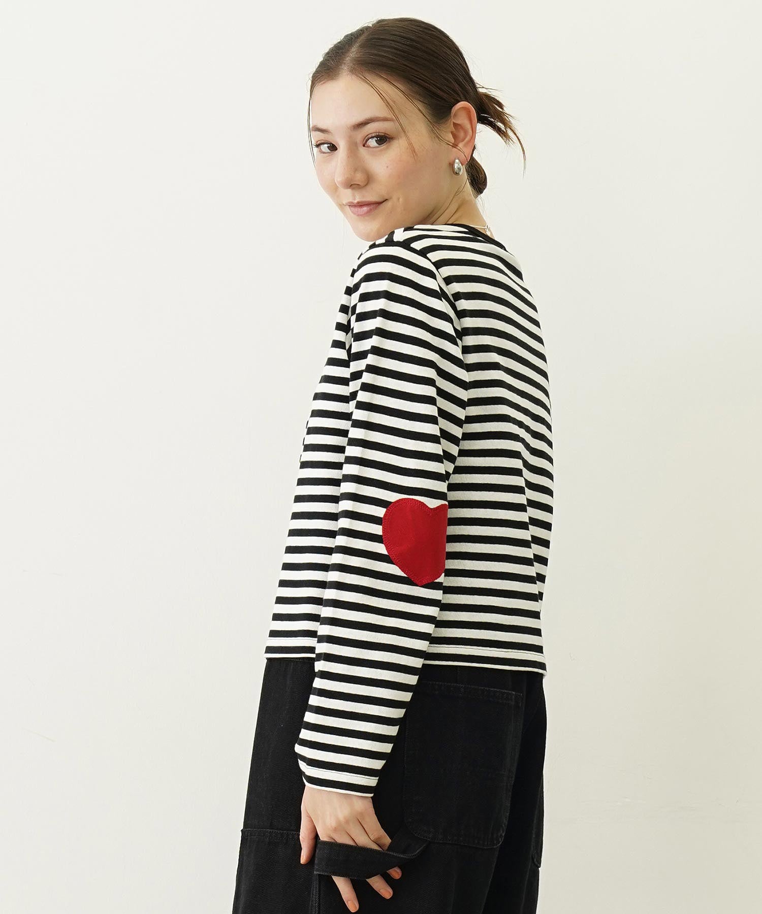 HEART ELBOW CARDIGAN