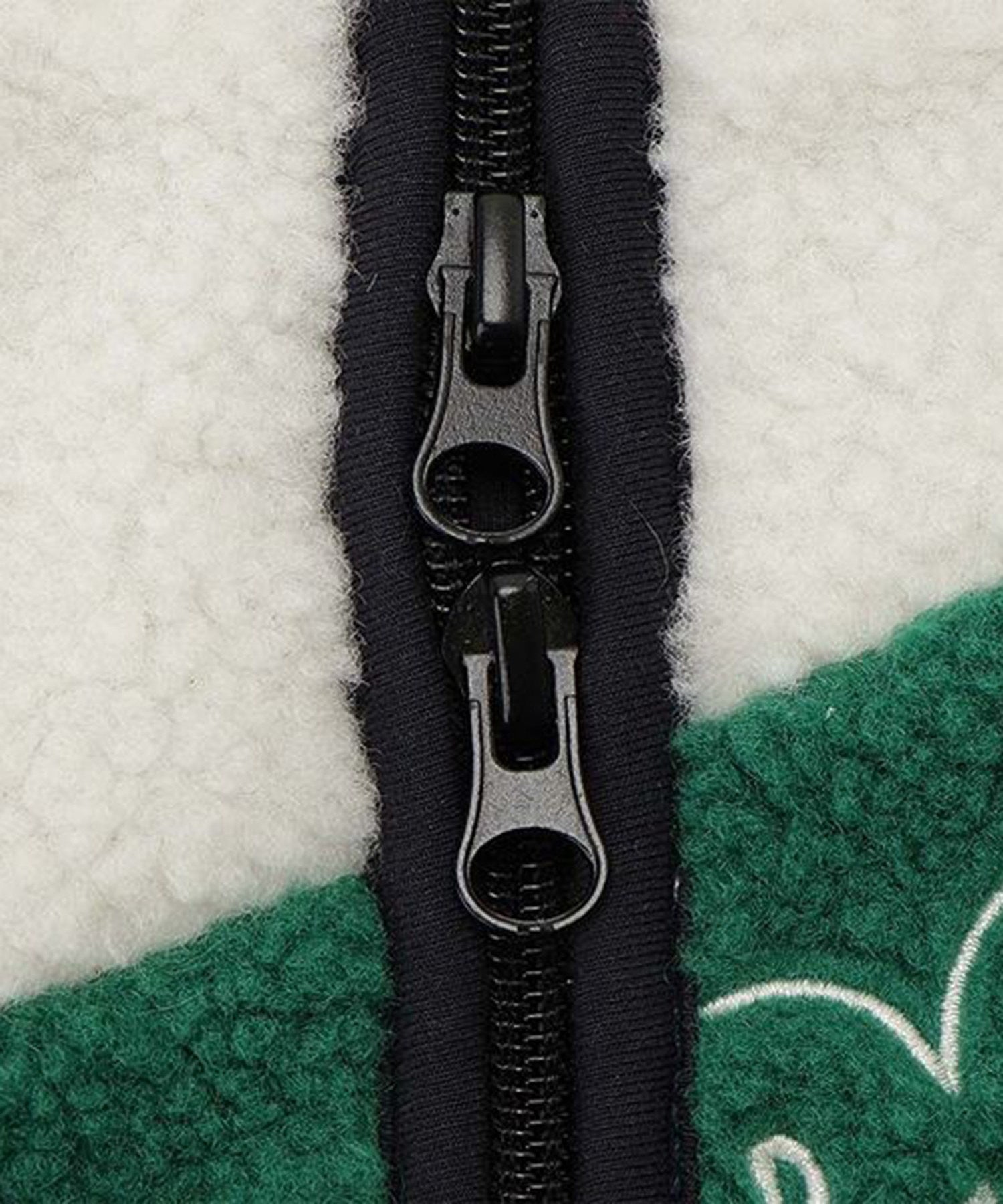 【XLARGE DOGWEAR】ラグOG切り替えフーディー