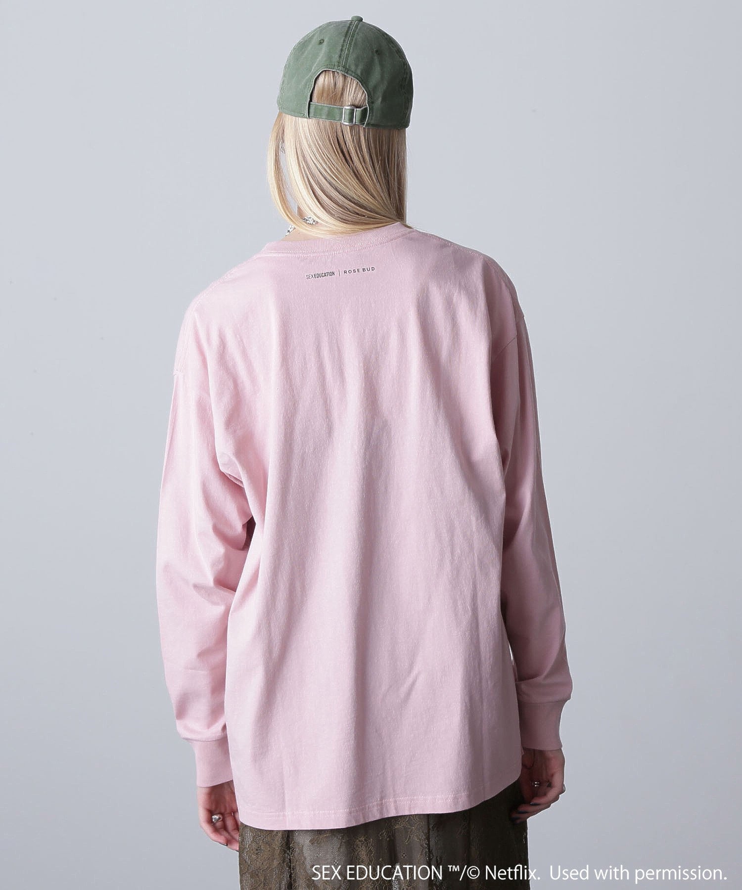 Netflix Series ‘SEX EDUCATION’ × ROSE BUD/MAEVE BOX LOGO TEE