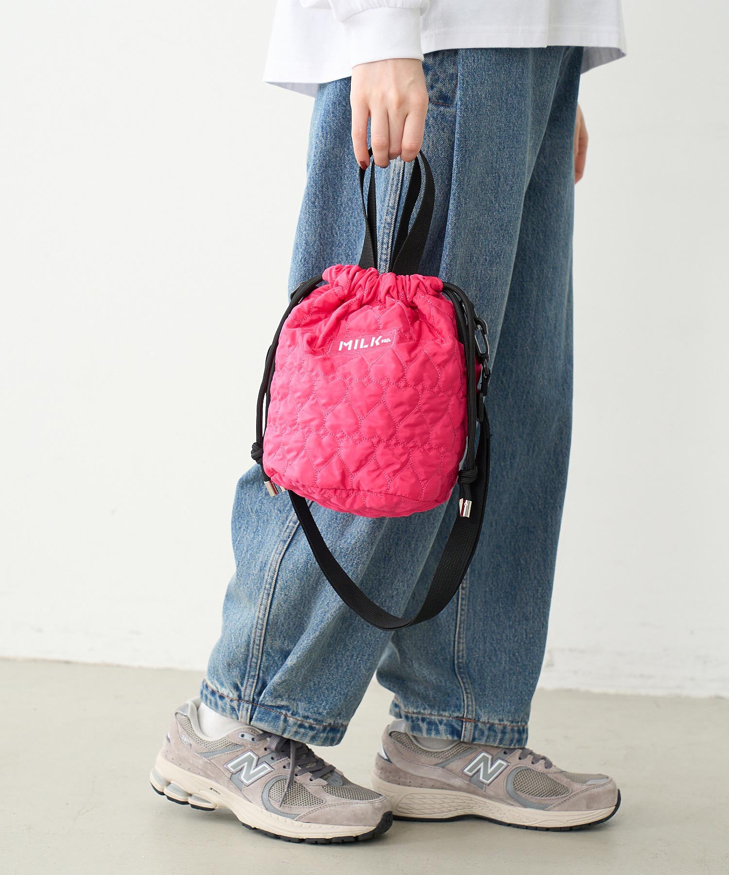 HEART QUILTED SHOULDER BAG