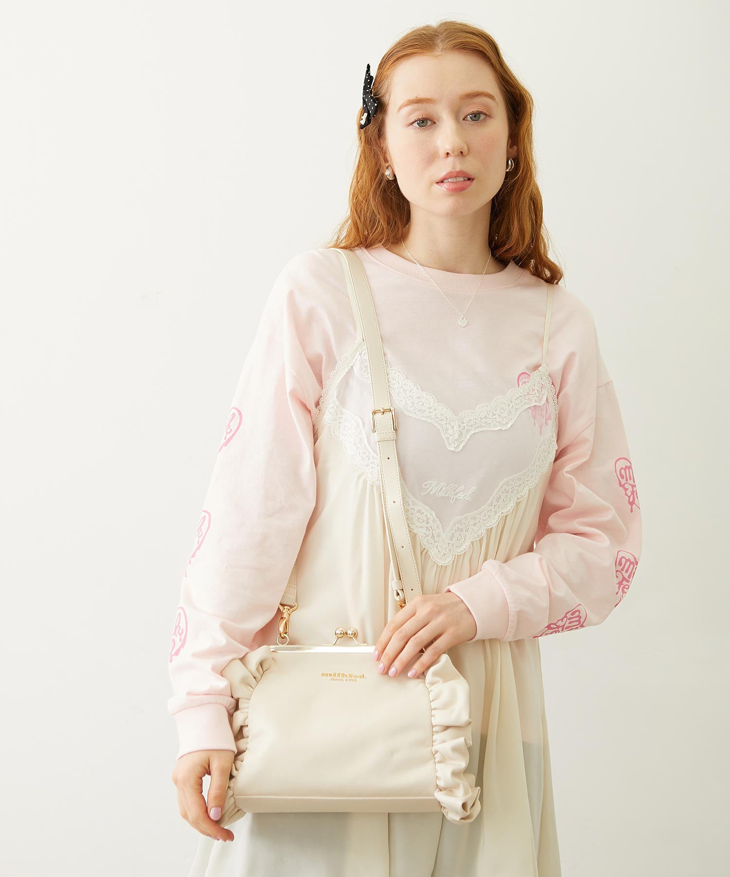 KISS LOCK RUFFLE BAG