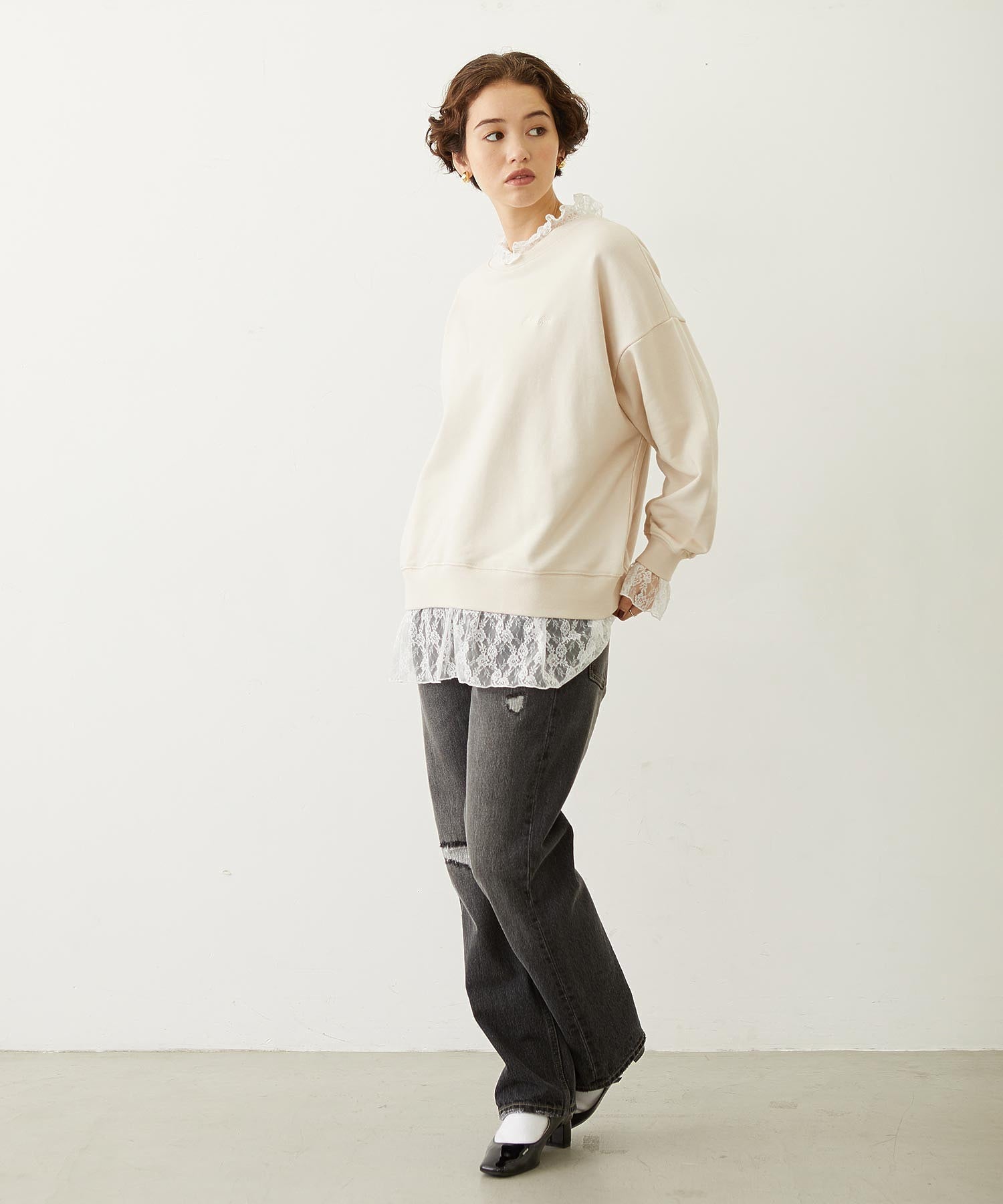 LAYERED LACE TOP
