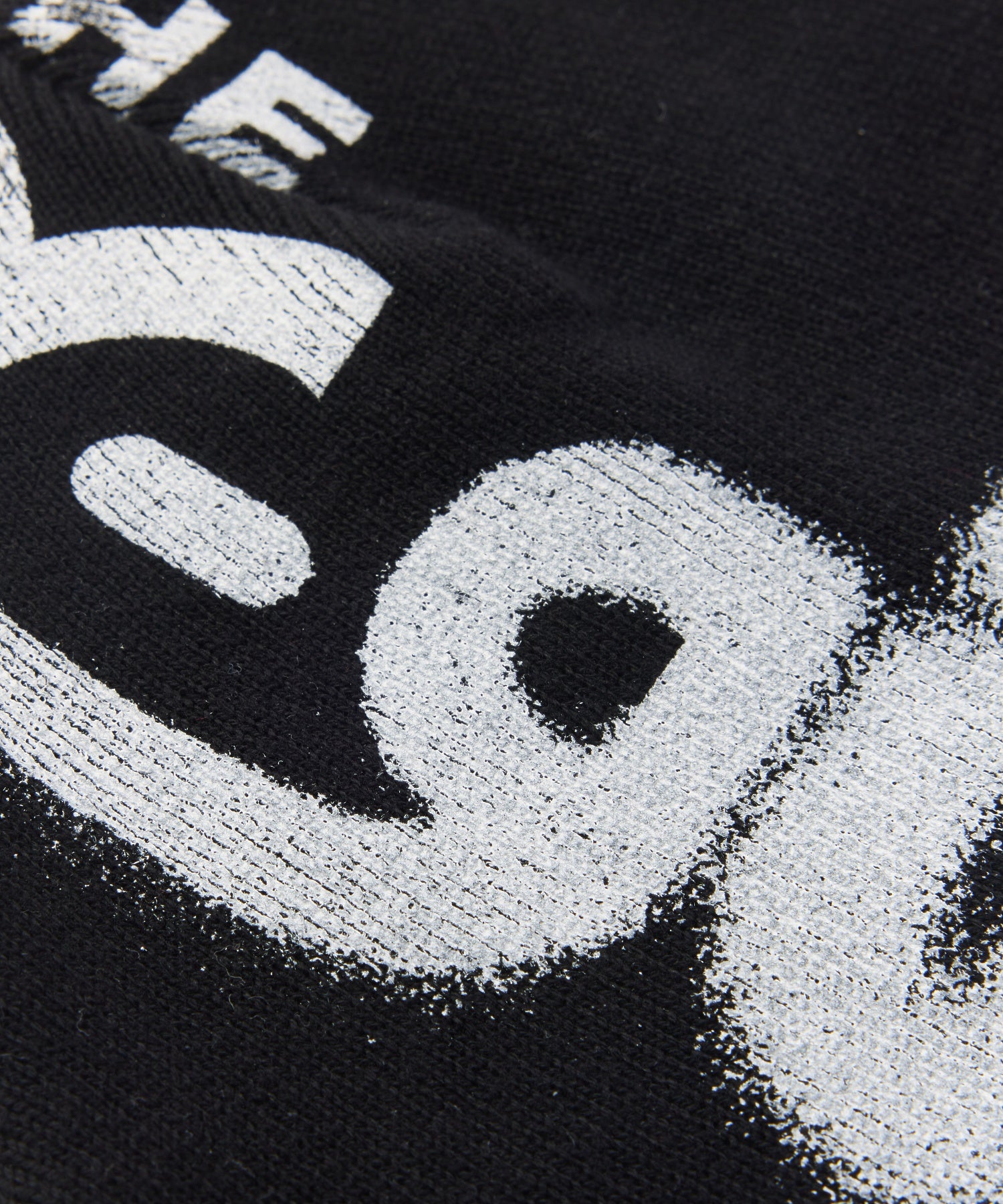 HEAVY DISTRESSED LOGO BEANIE