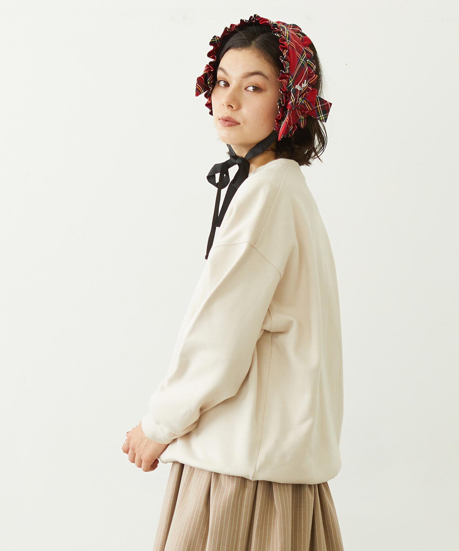ICING LOGO SAGARA WIDE CREW SWEAT TOP
