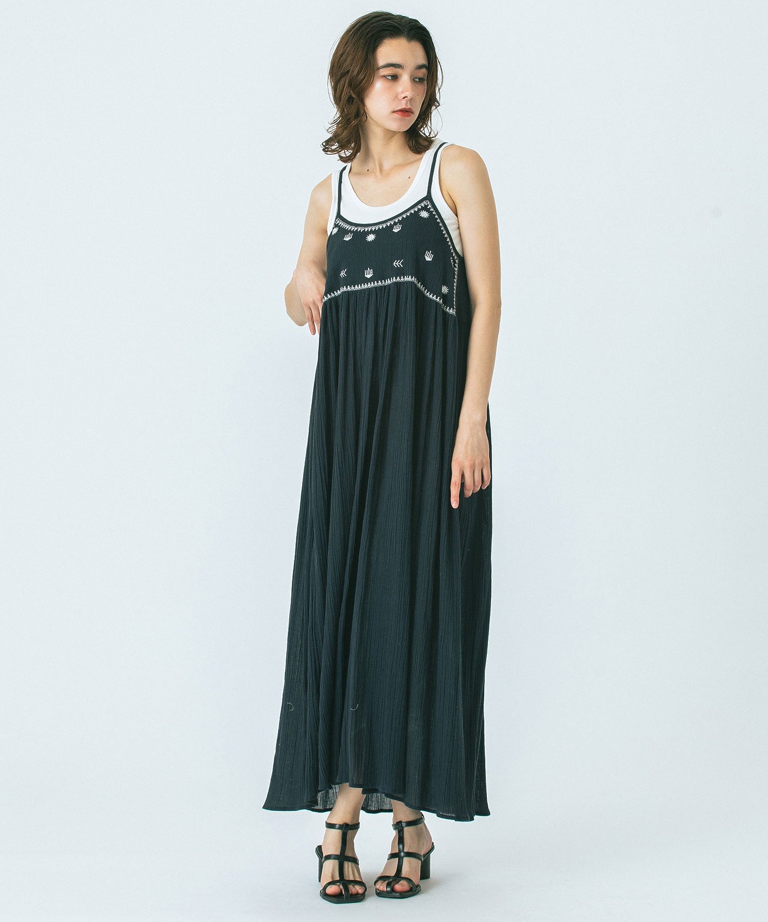 HLAADA for ROSE BUD/EMBROIDERY SLIP DRESS