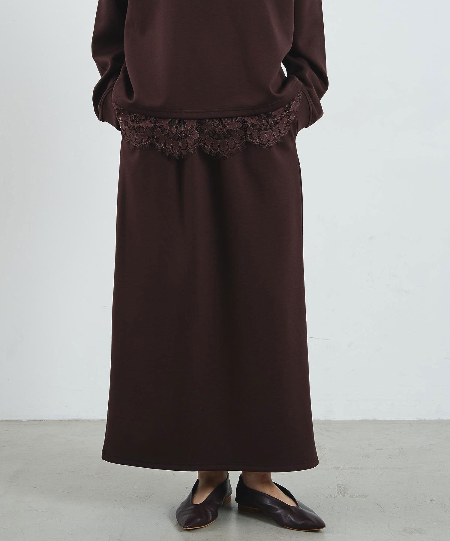 LACE HEM TOP AND SKIRT SET