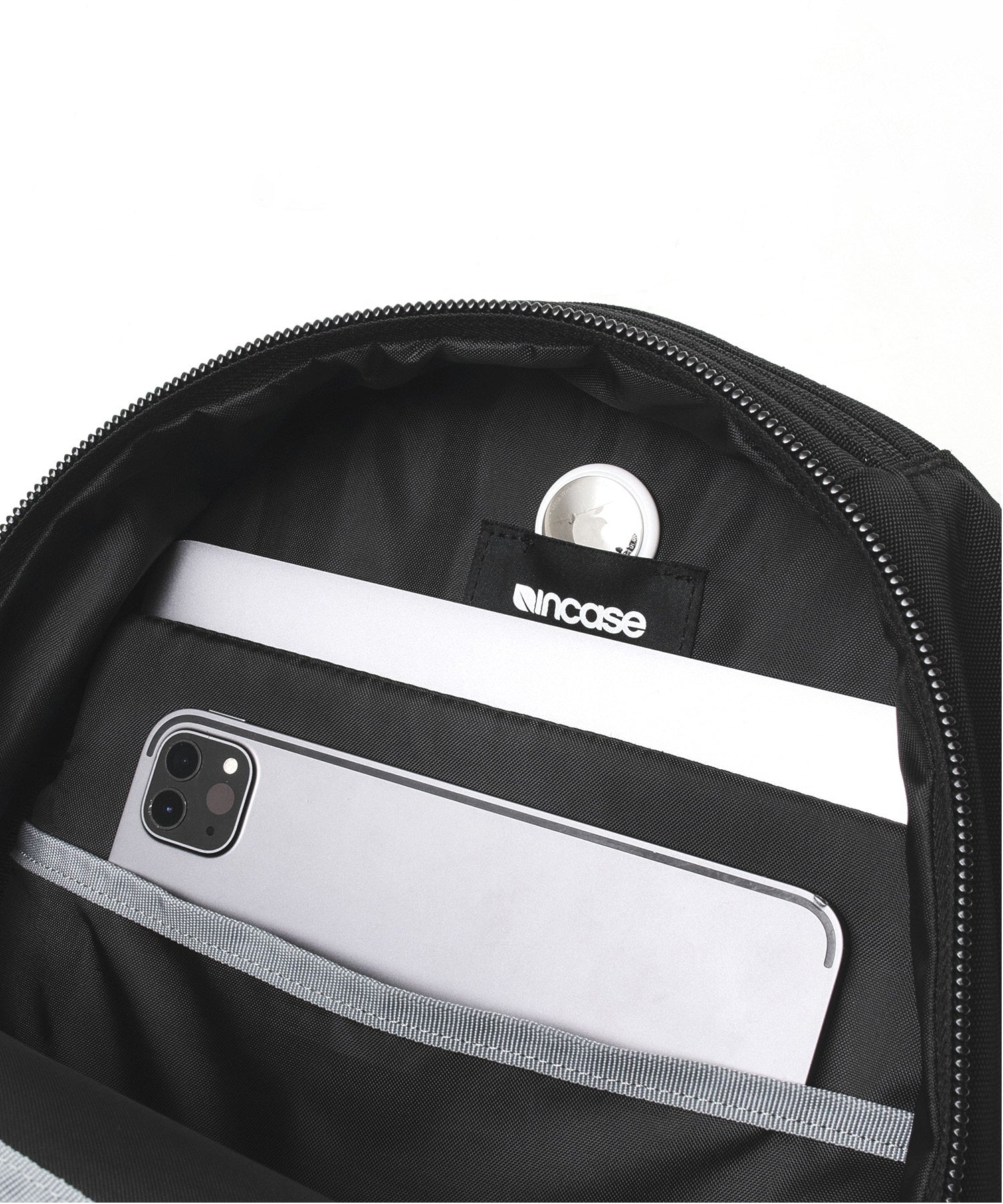 Grid Backpack 18L - Black