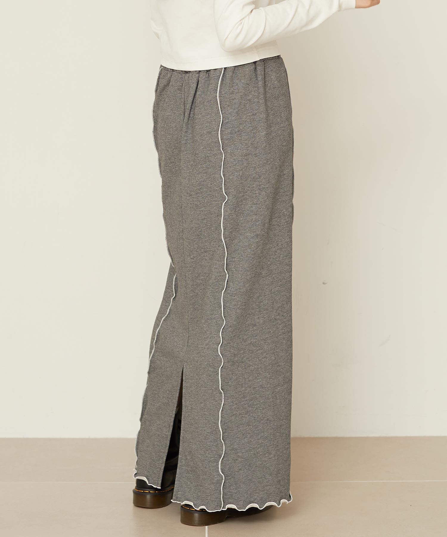 LETTUCE EDGE SWEAT SKIRT