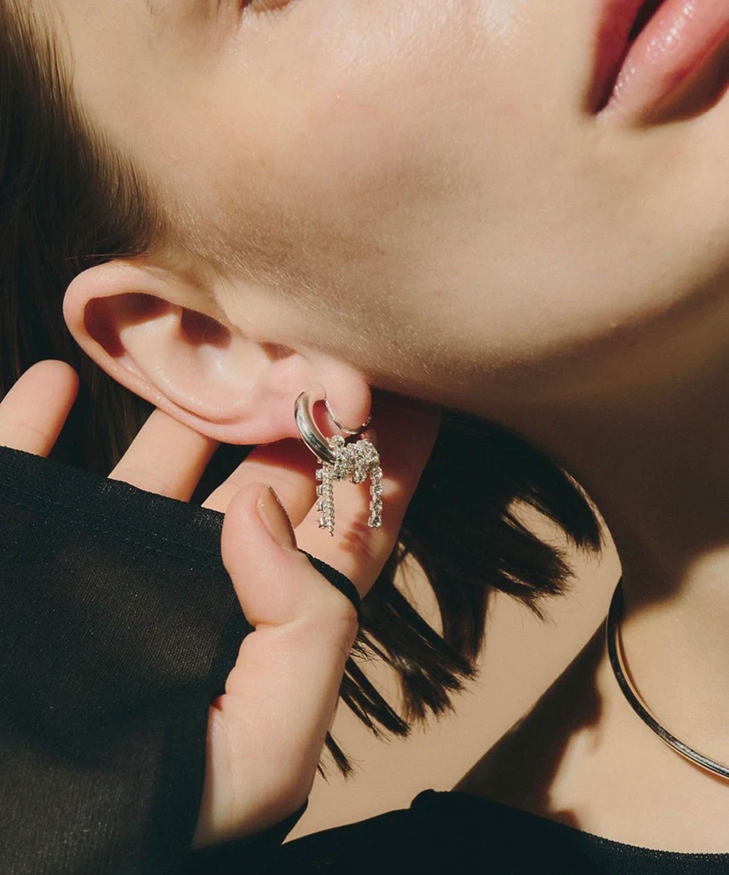 loni/LUPINUS BIJOU CHAIN EARRINGS