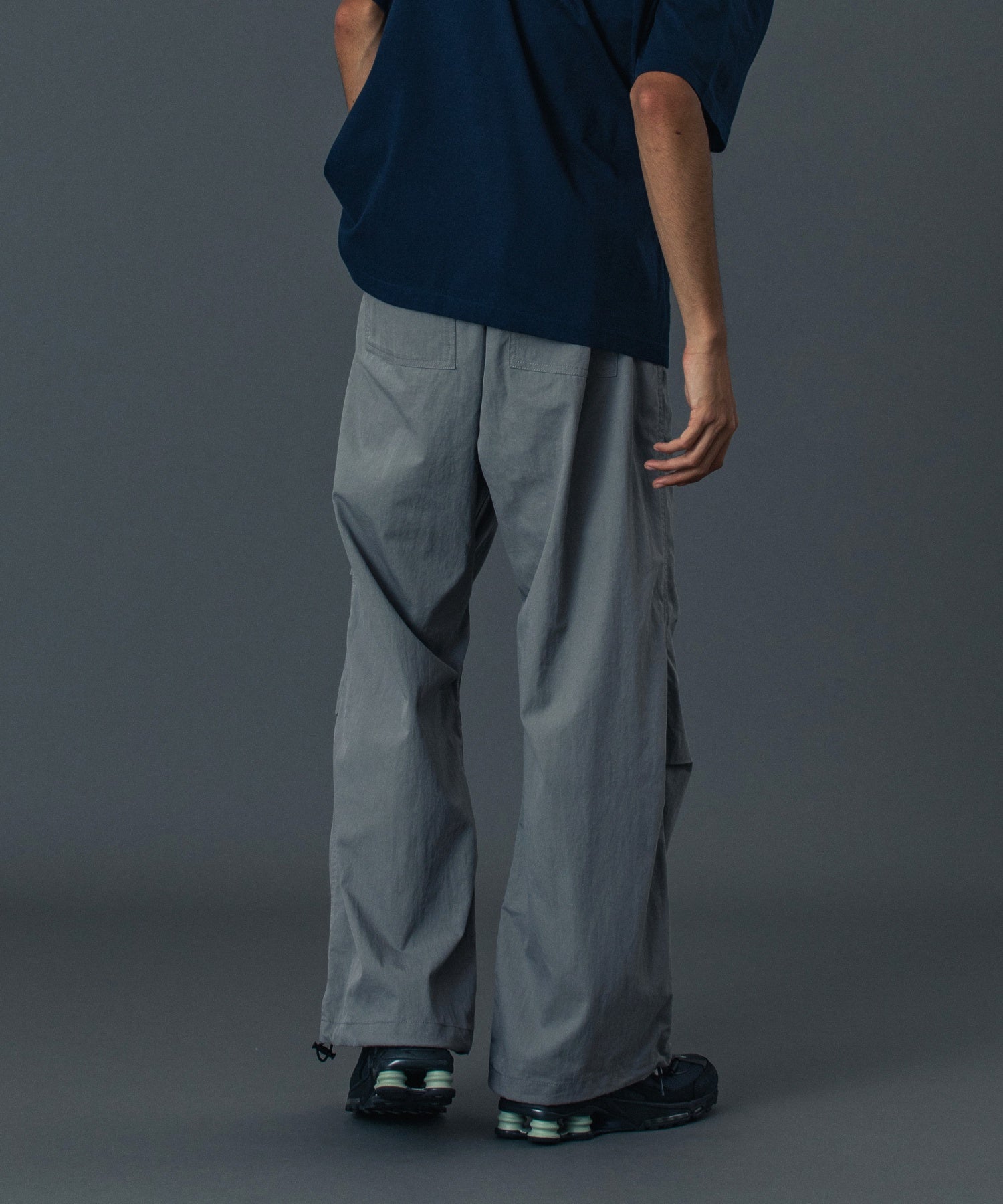 FRONT ZIP POCKET PANTS