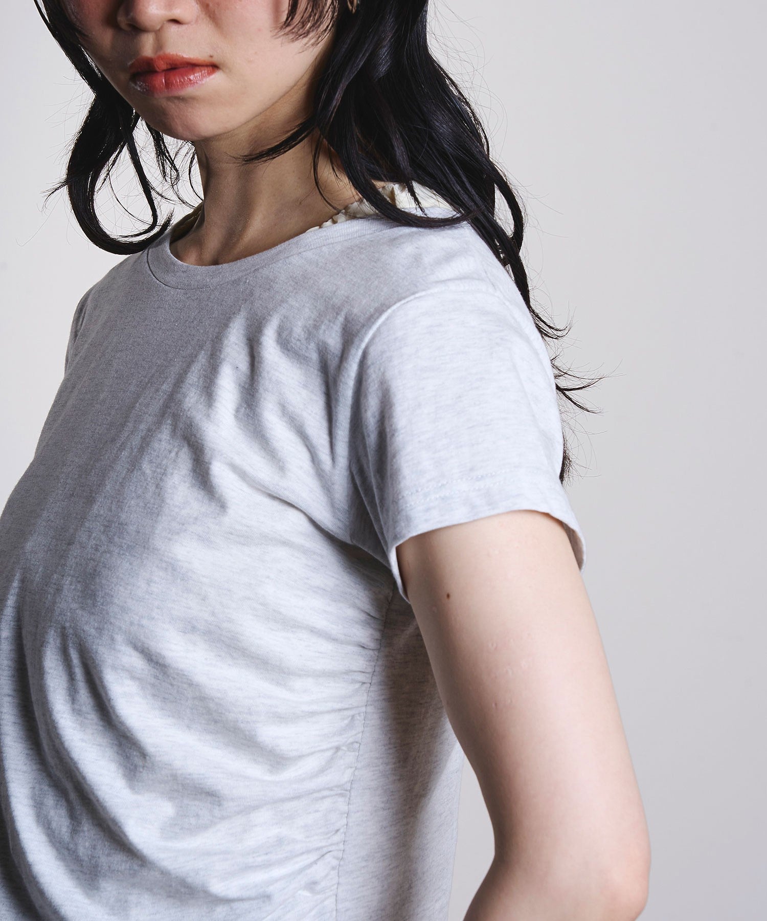 FRILL HEM TOP