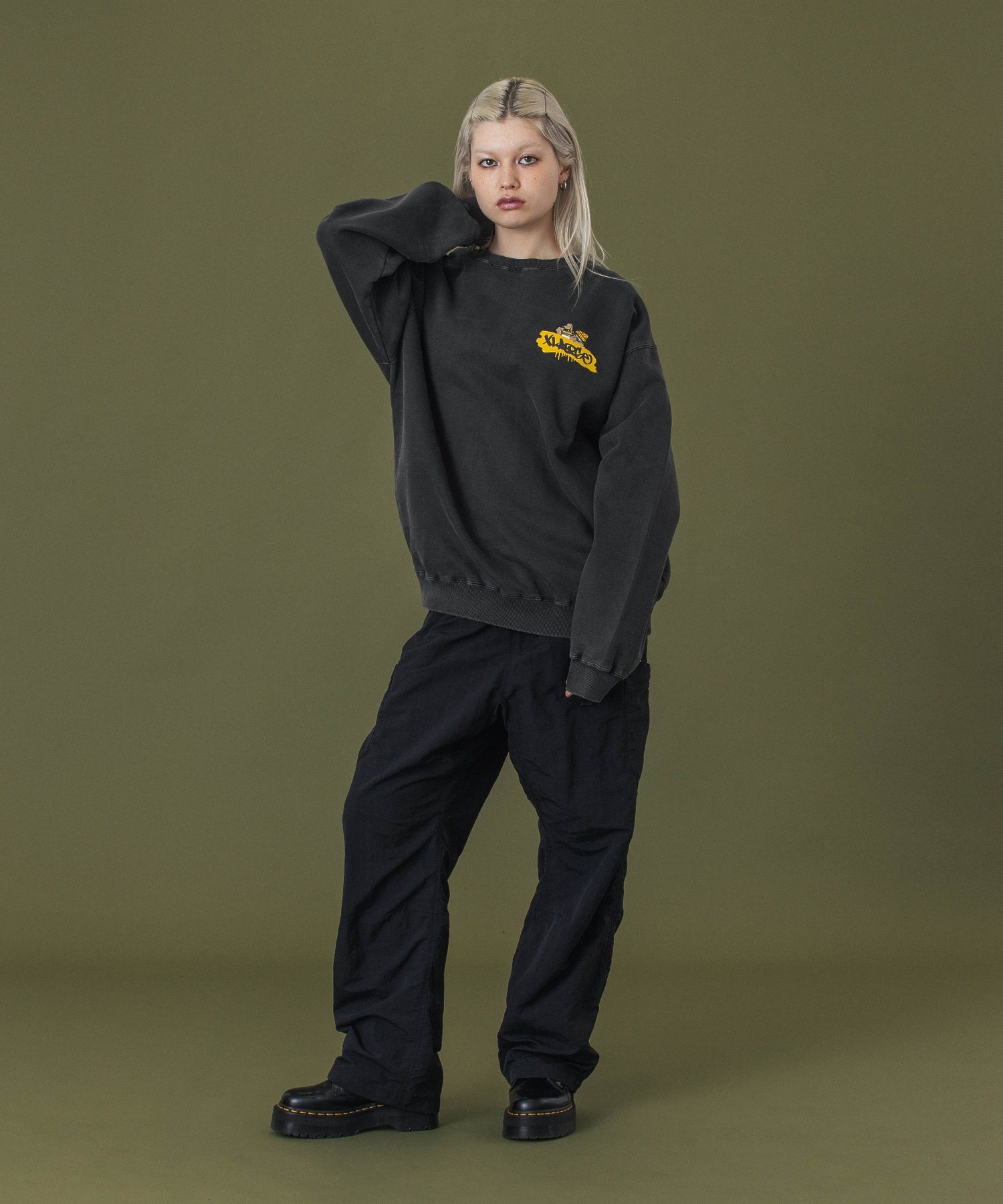 PIGMENT BOMB CREWNECK SWEAT SHIRT