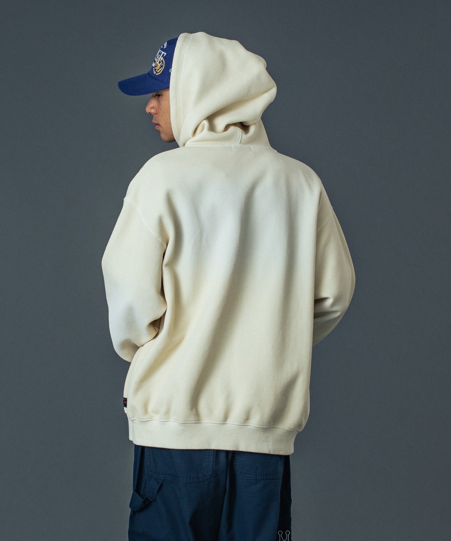 FADED WAFFLE ZIP UP HOODED SWEATSHIRT