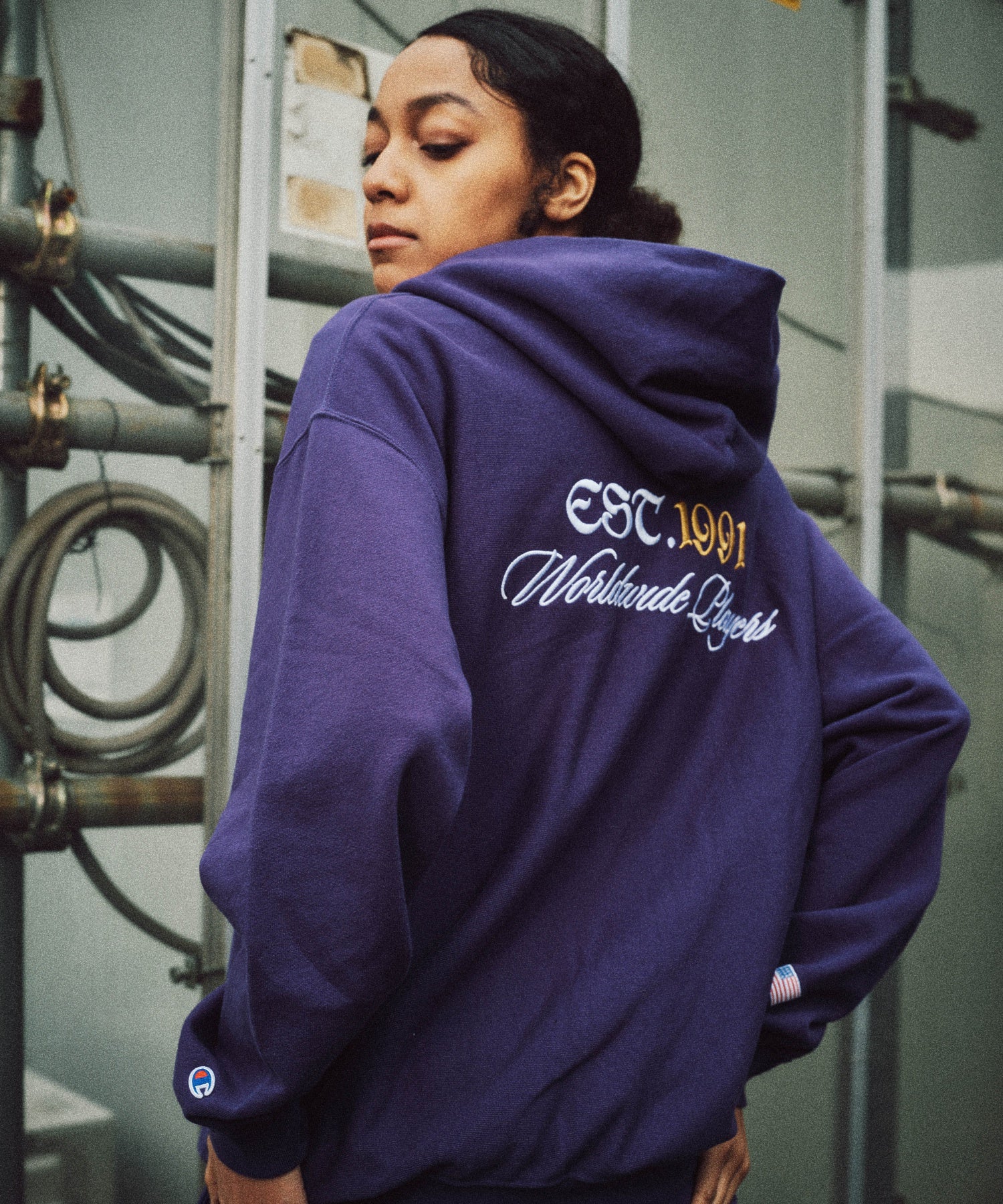 XLARGE×Champion ZIP UP HOODED SWEATSHIRT