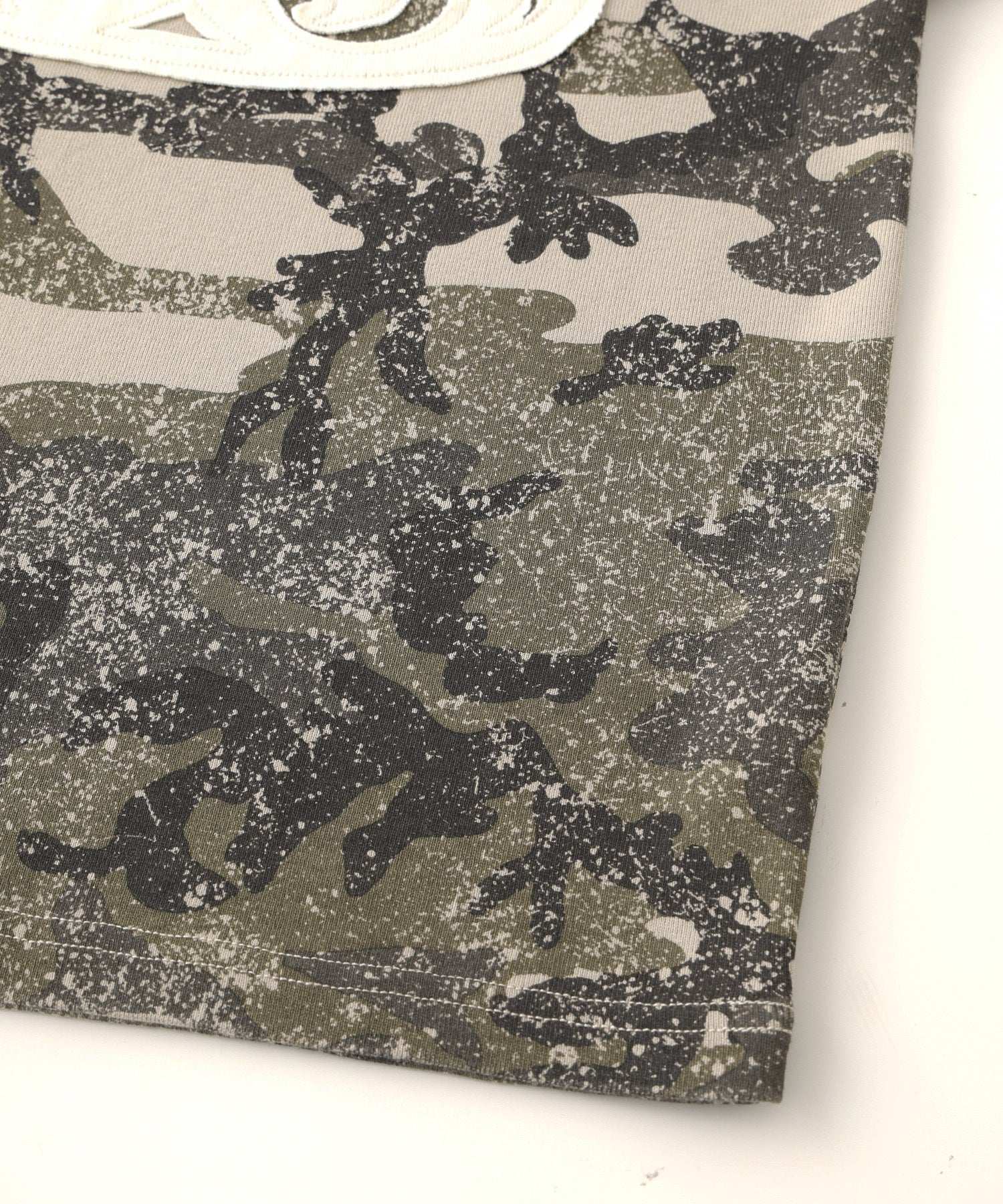 OVAL LOGO PATCH L/S COMPACT TOP