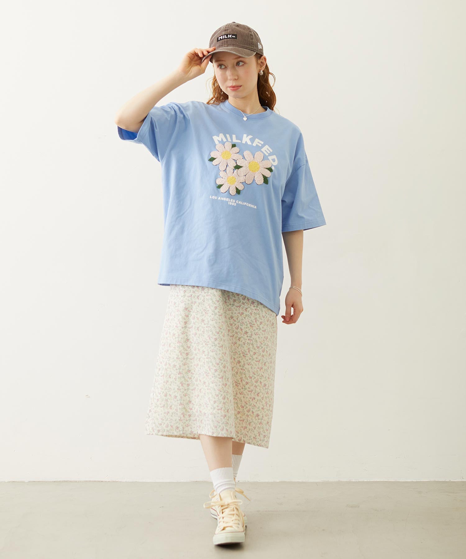 FLOWER SAGARA EMBROIDERY WIDE S/S TEE