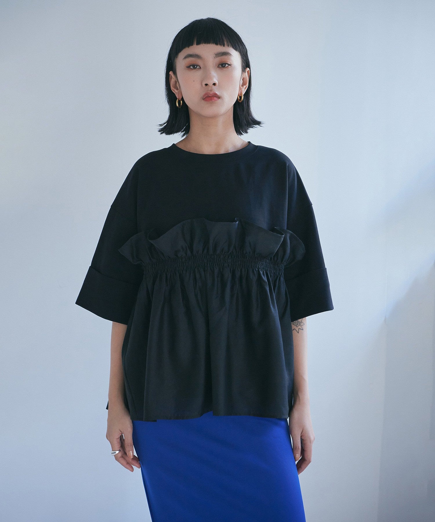 ドッキングフリルカットソー