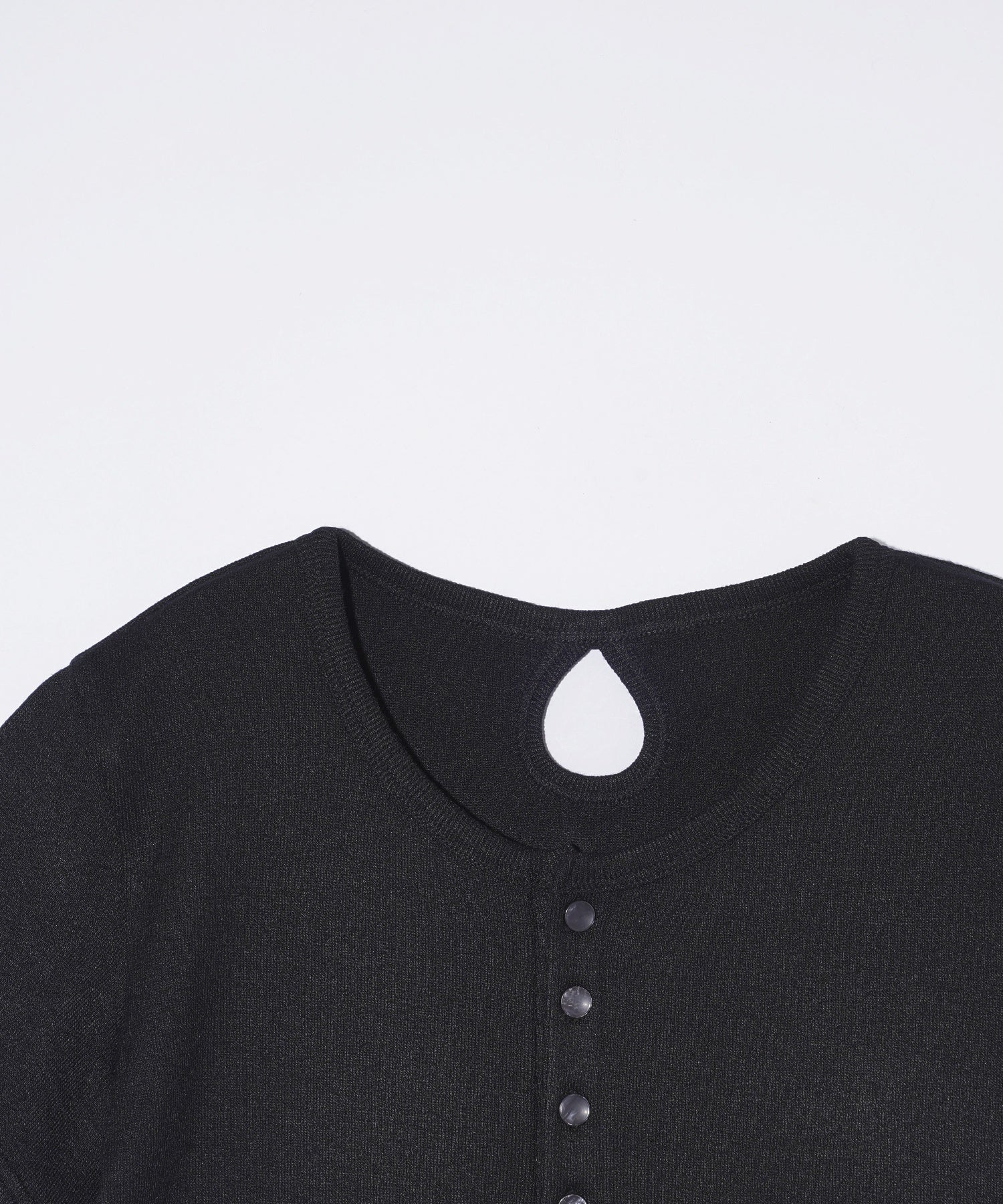 HENLEY NECK S/S TOP