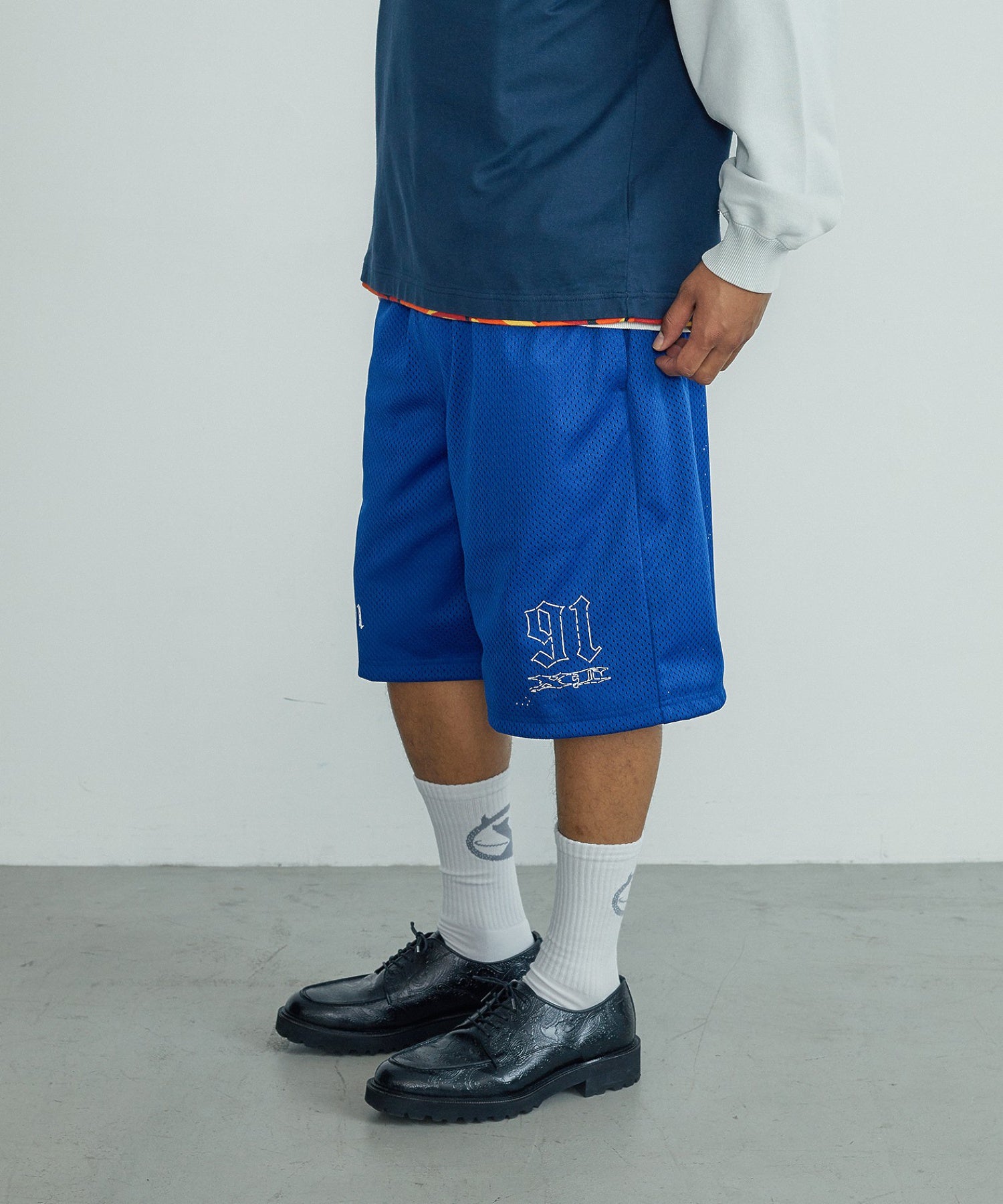 OLD ENGLISH MESH SHORTS