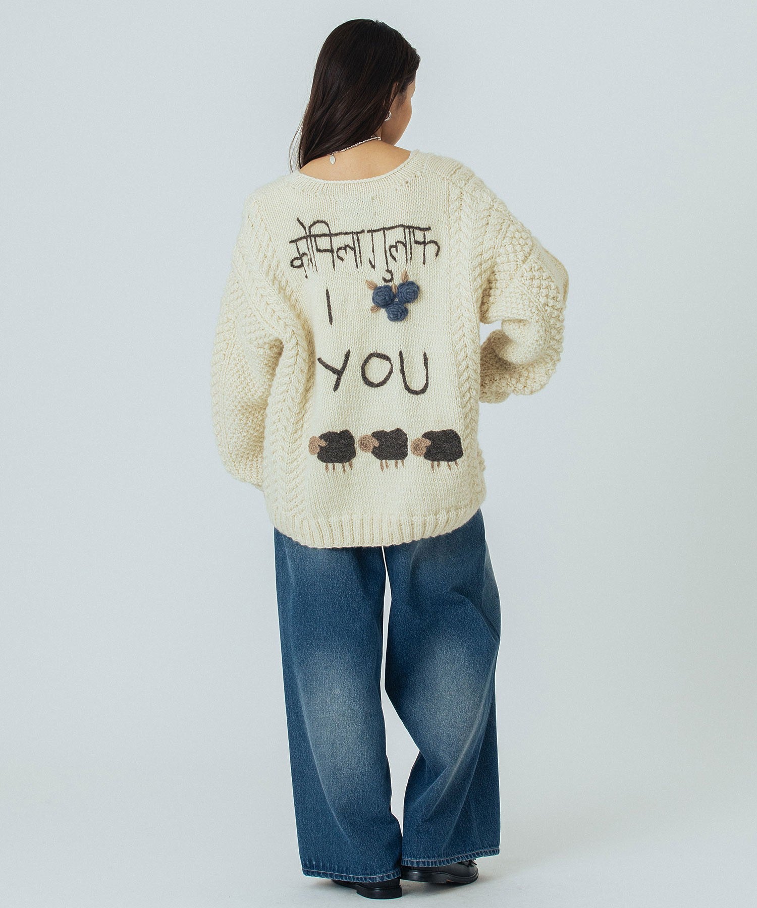 NEPAL MOTIF KNIT