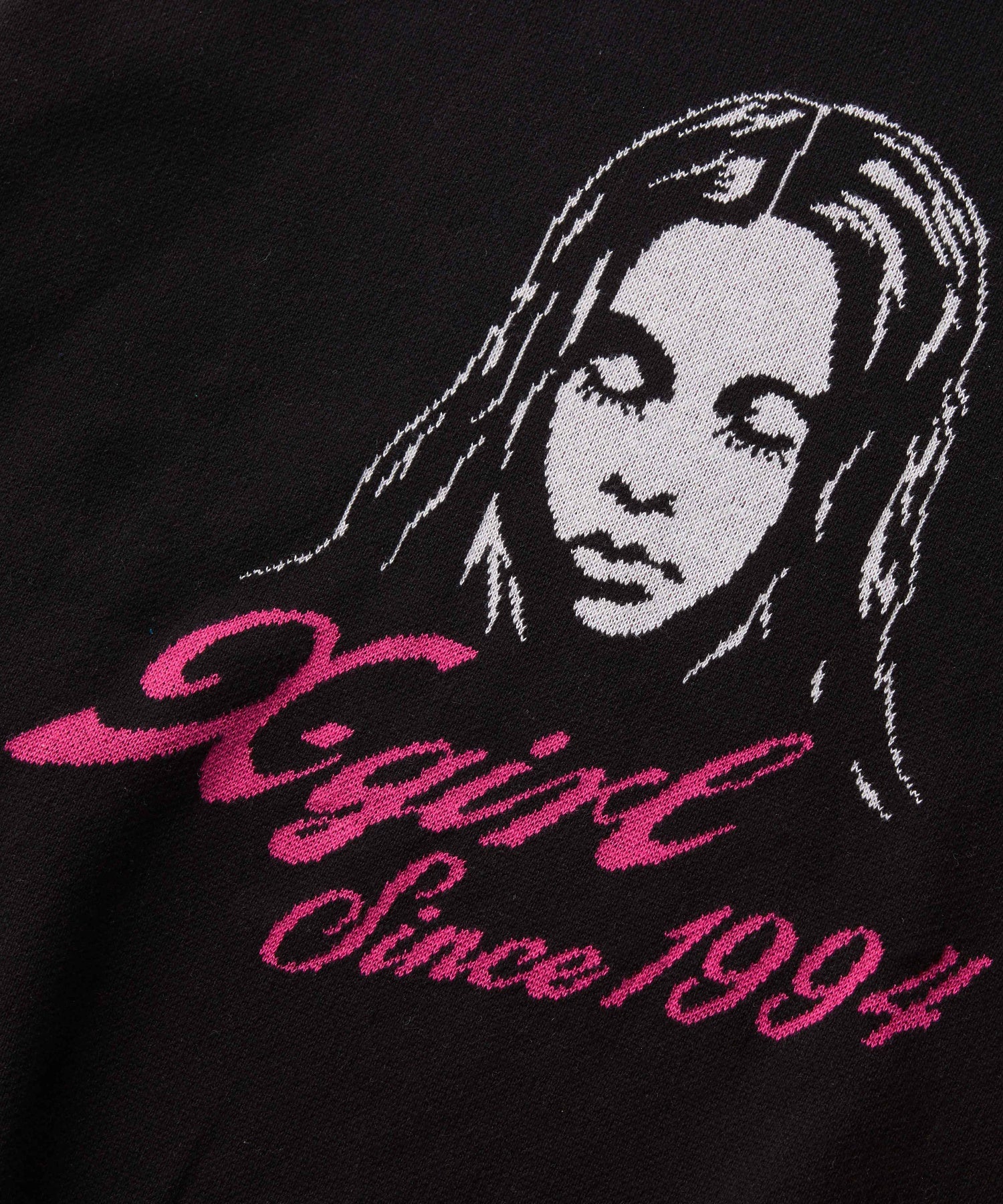 CURSIVE LOGO AND FACE JACQUARD KNIT TOP