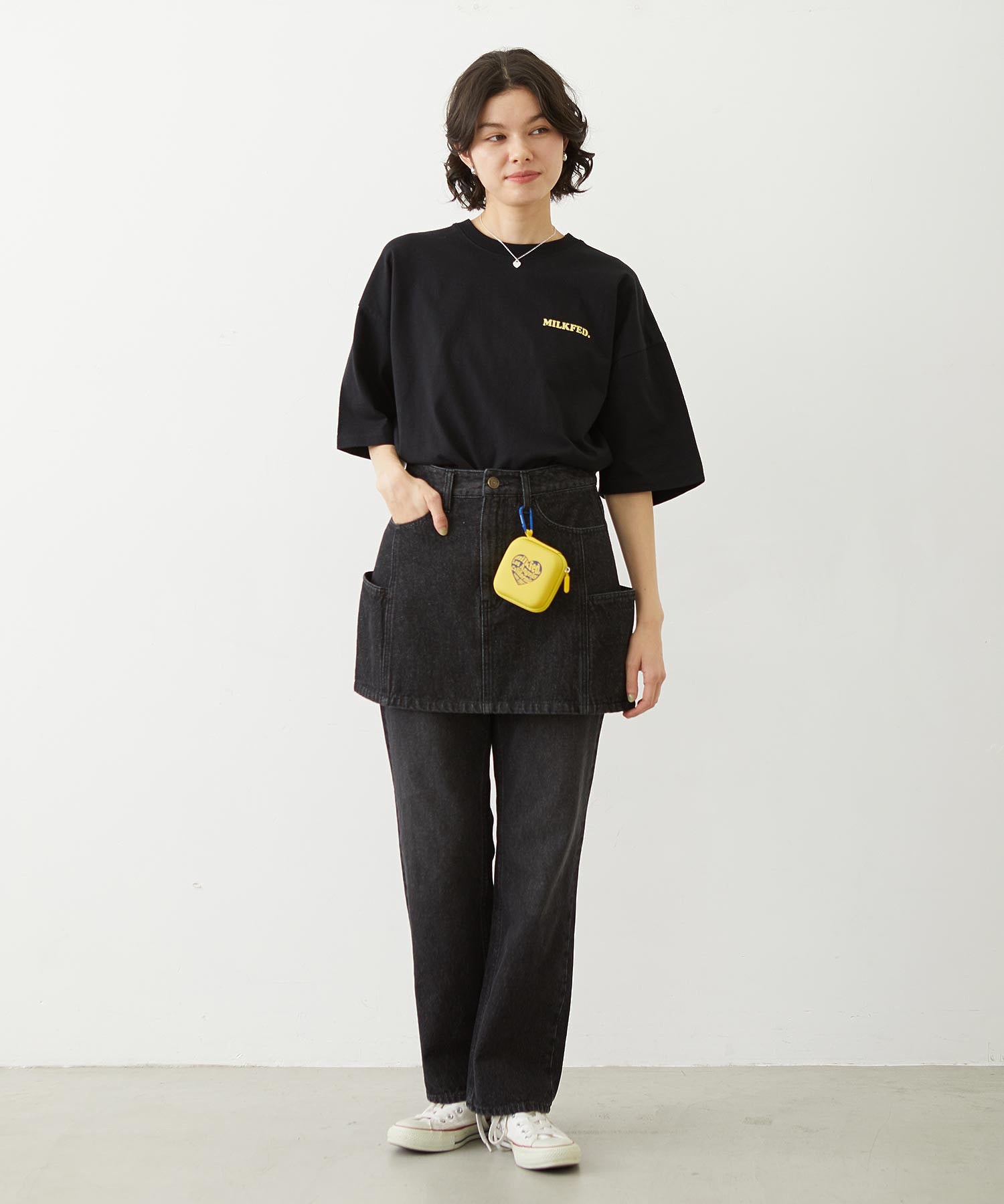 PANELED POCKET DENIM MINI SKIRT