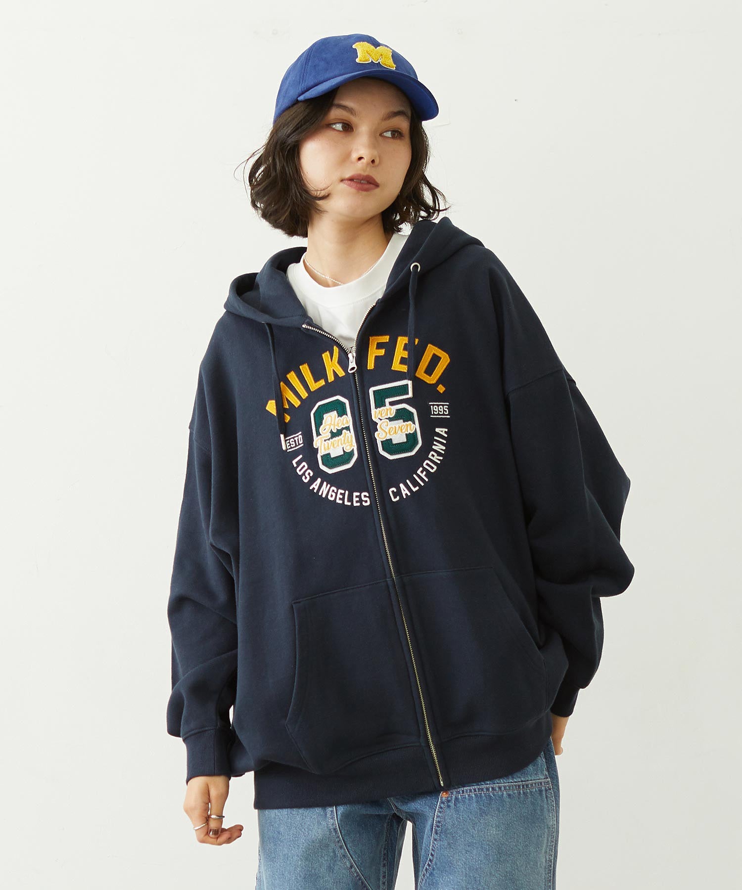 COLLEGE LOGO PATCH ZIP UP HOODIE