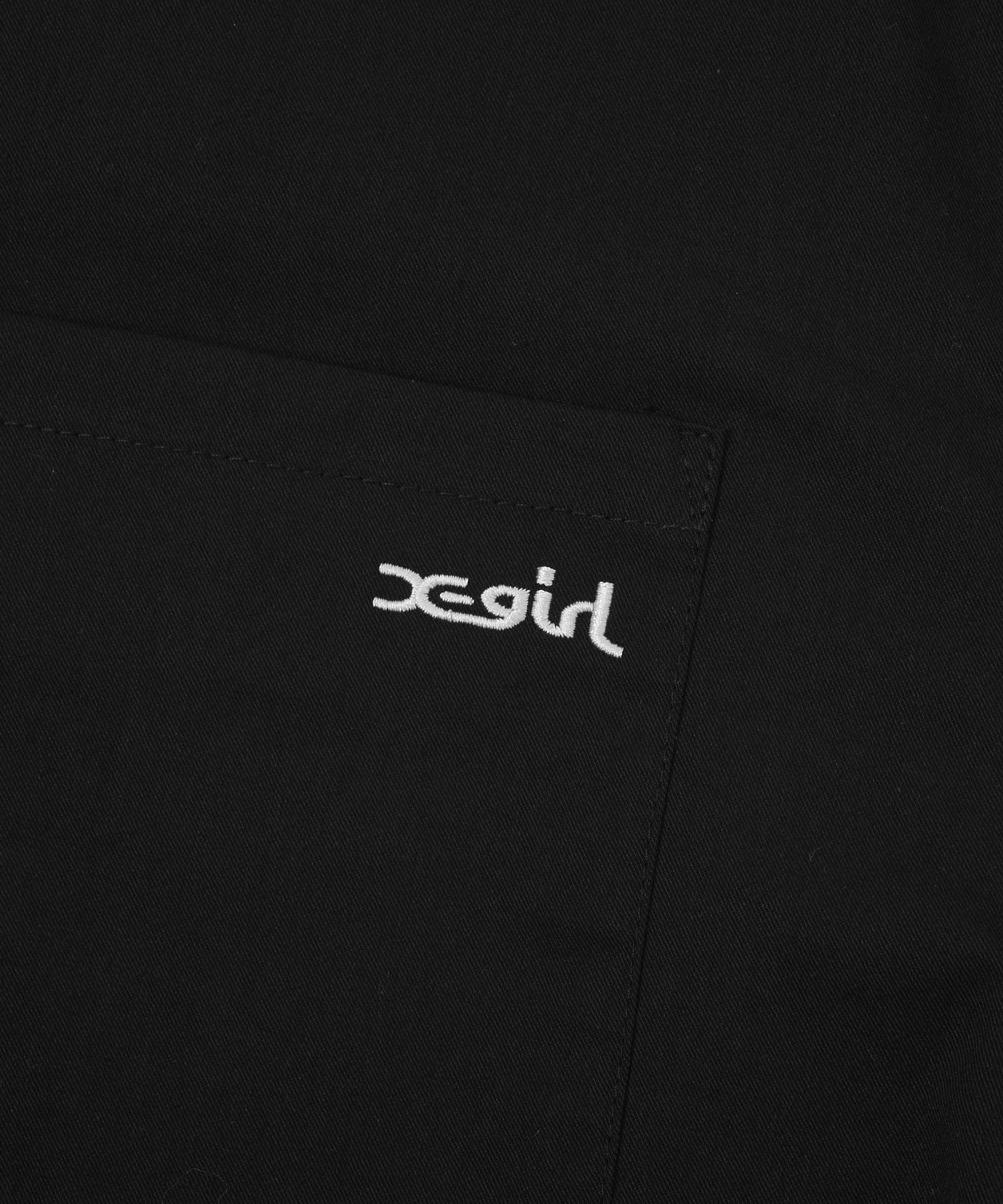 ARCH LOGO AND FACE OPEN COLLAR CROPPED SHIRT