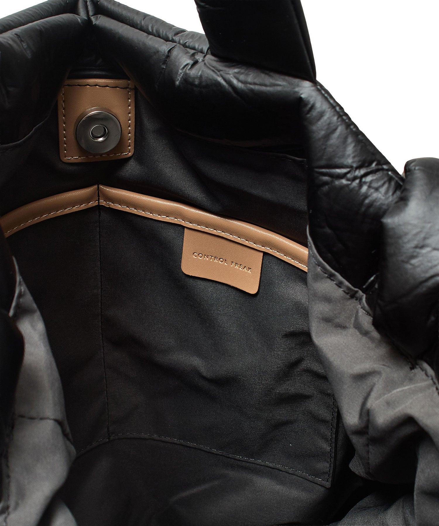 CONTROL FREAK/PADDED TOTE