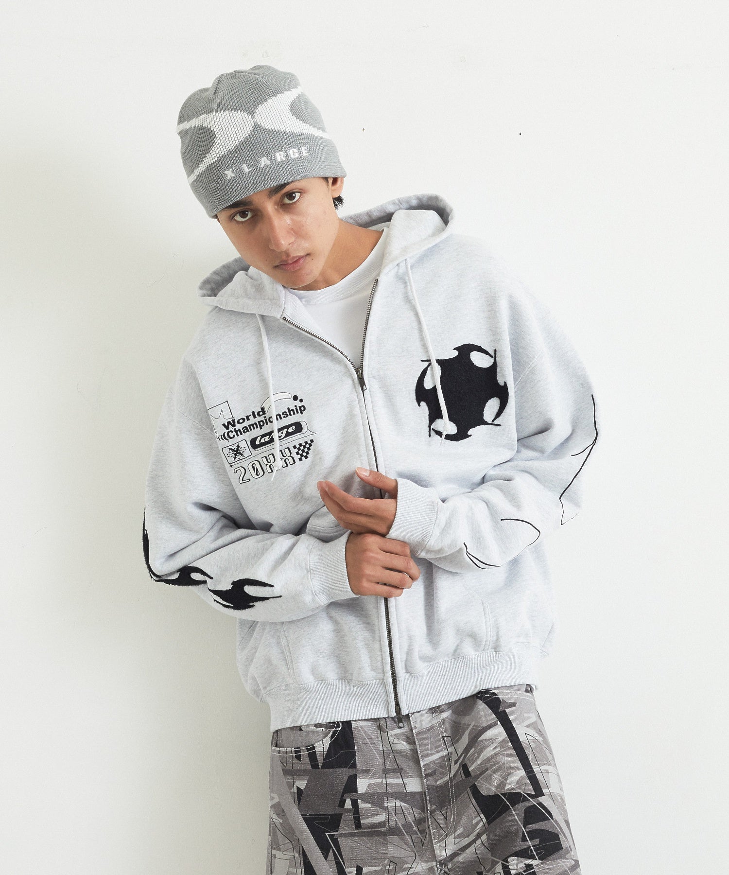 X LOGO BEANIE