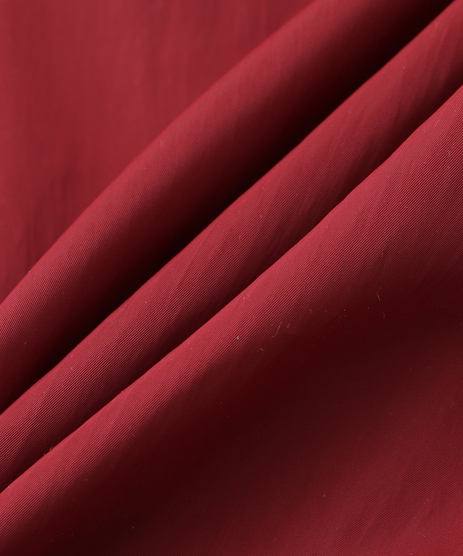 NYLON TUCK PANTS